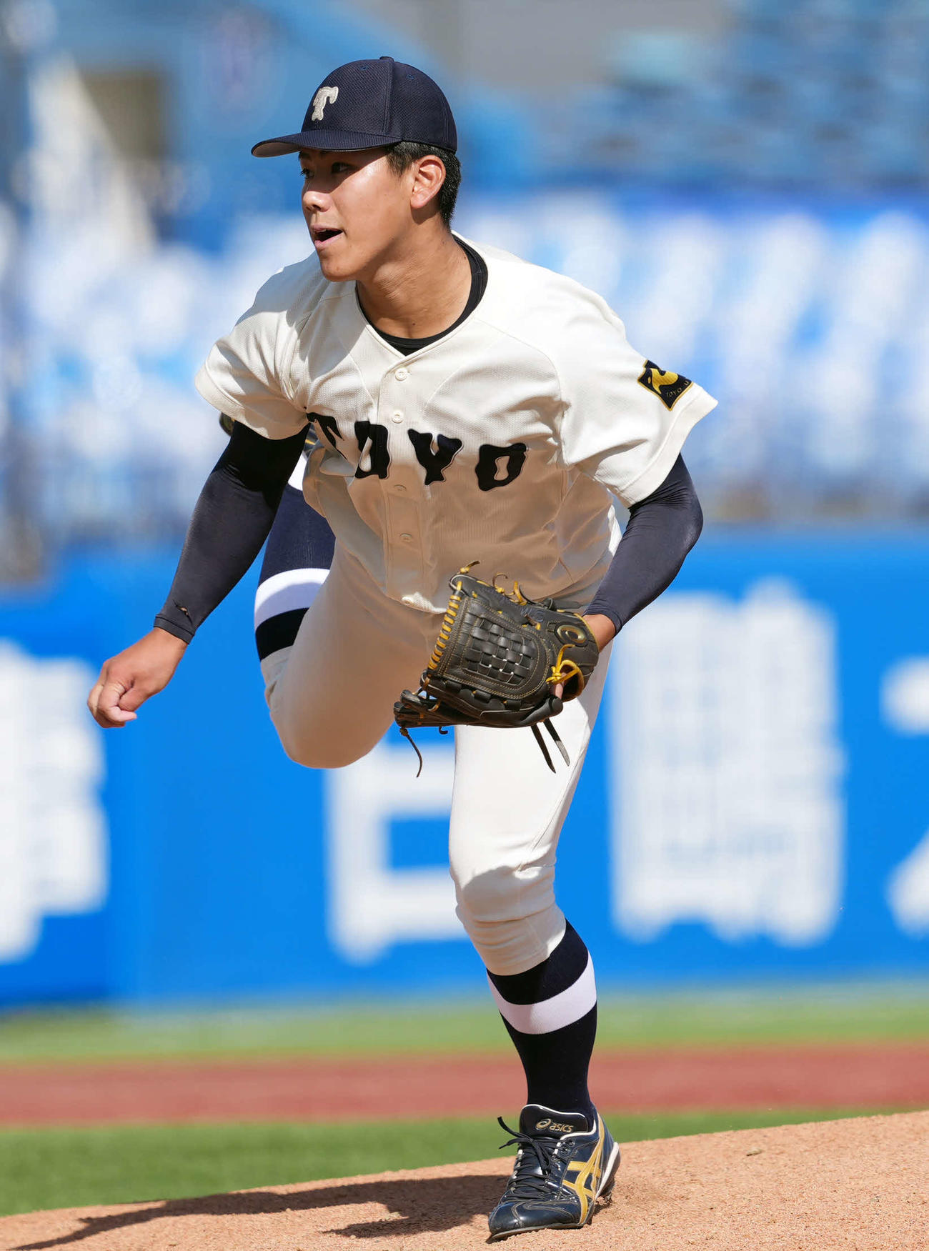 東洋大対亜大　先発の東洋大・大坪（撮影・小島史椰）