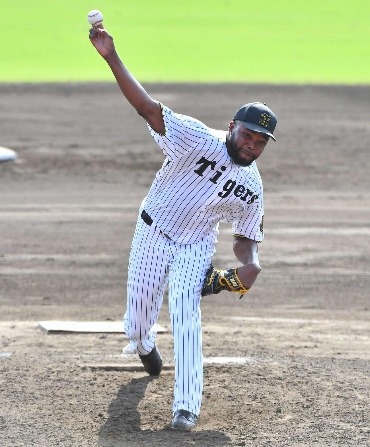 阪神対くふうハヤテ　7回表から登板した、阪神4番手のドリス（撮影・岩下翔太）