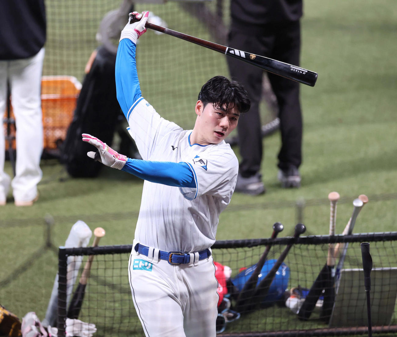 ティー打撃する日本ハム清宮幸（撮影・黒川智章）
