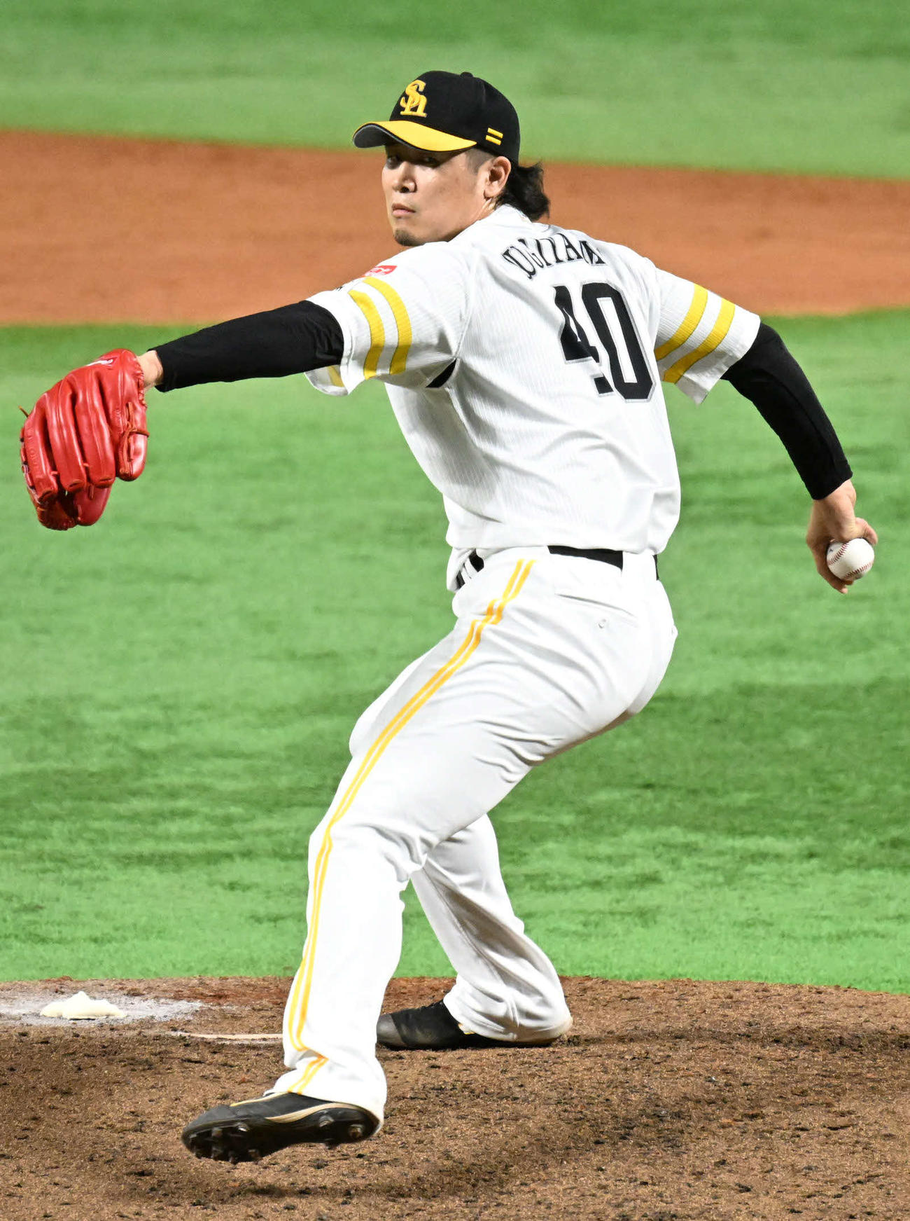 ソフトバンク3軍対西部ガス　ソフトバンク3番手投手の杉山（撮影・林敢治）