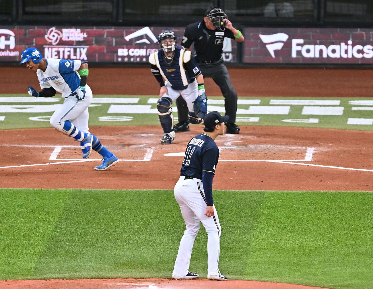 日本ハム対オリックス　2回裏日本ハム1死三塁、万波に先制適時打を許す山下（撮影・滝沢徹郎）