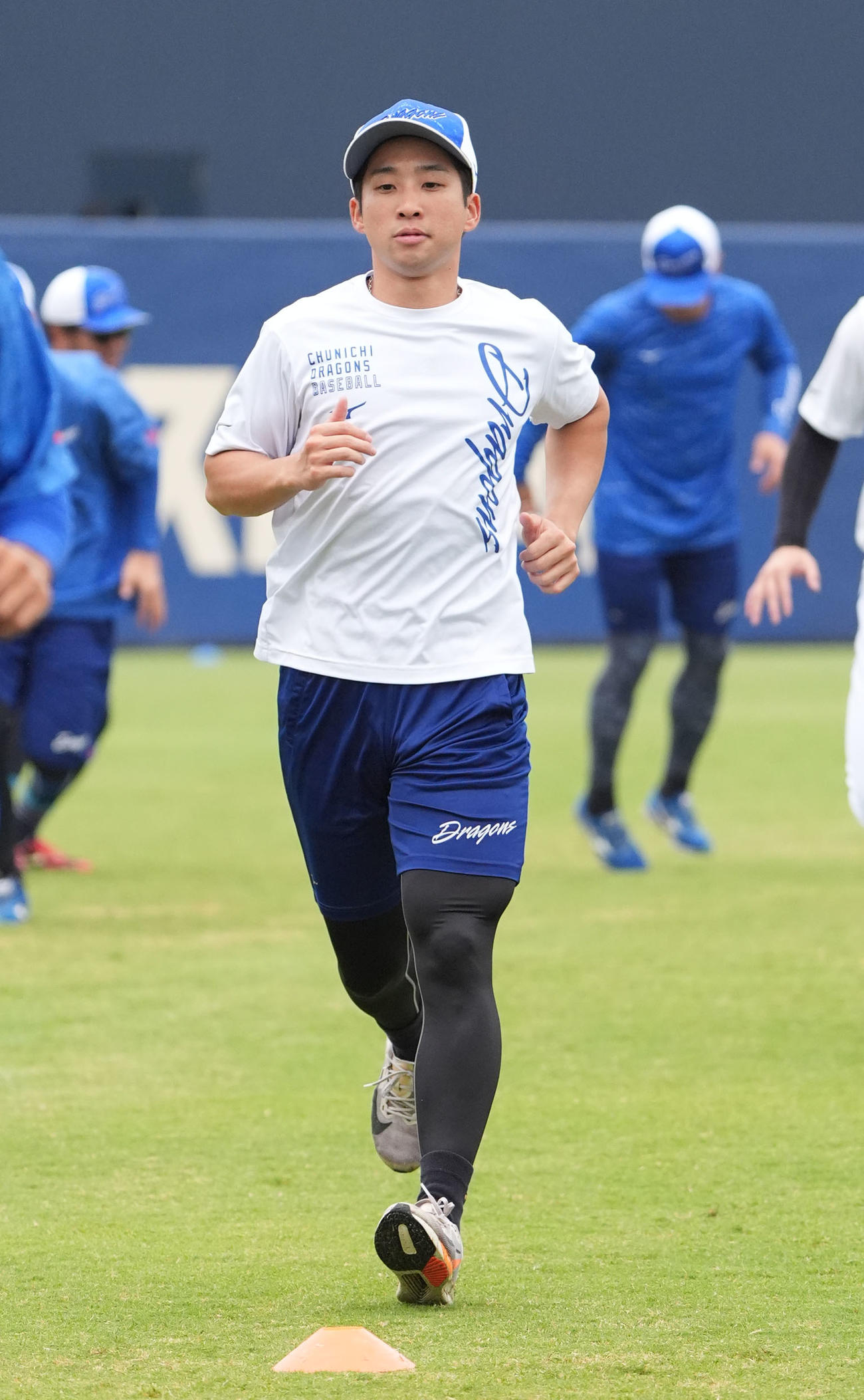 ランニングをする田中（撮影・森本幸一）