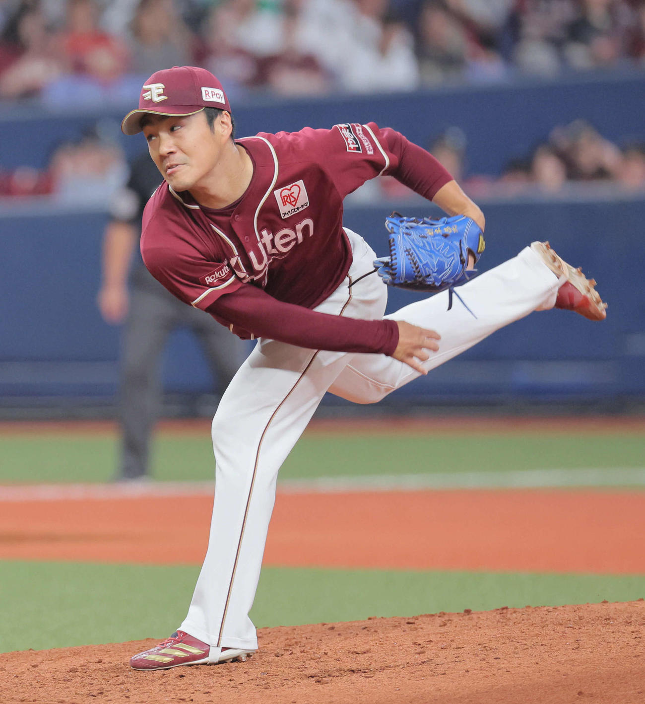 オリックス対楽天　楽天3番手の則本（撮影・宮崎幸一）