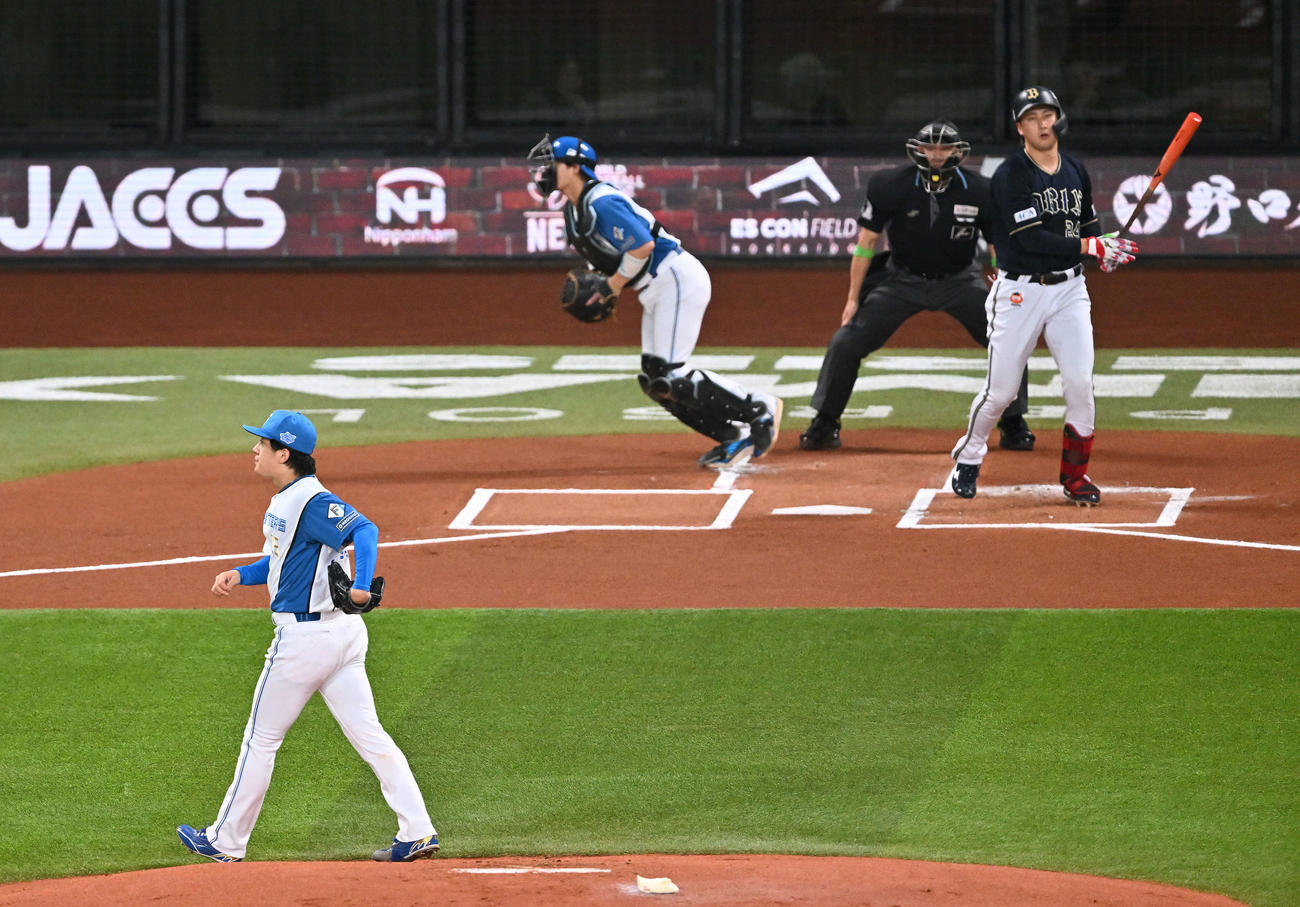 日本ハム対オリックス　1回表オリックス2死、紅林を空振り三振に仕留めた北山（撮影・滝沢徹郎）