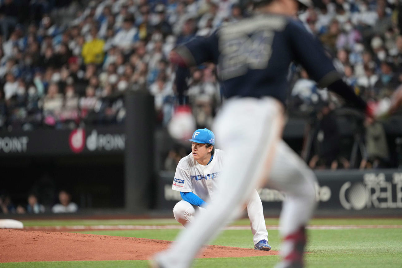 日本ハム対オリックス　3回表オリックス無死一、三塁、紅林に3点本塁打を浴びる北山（撮影・井上学）