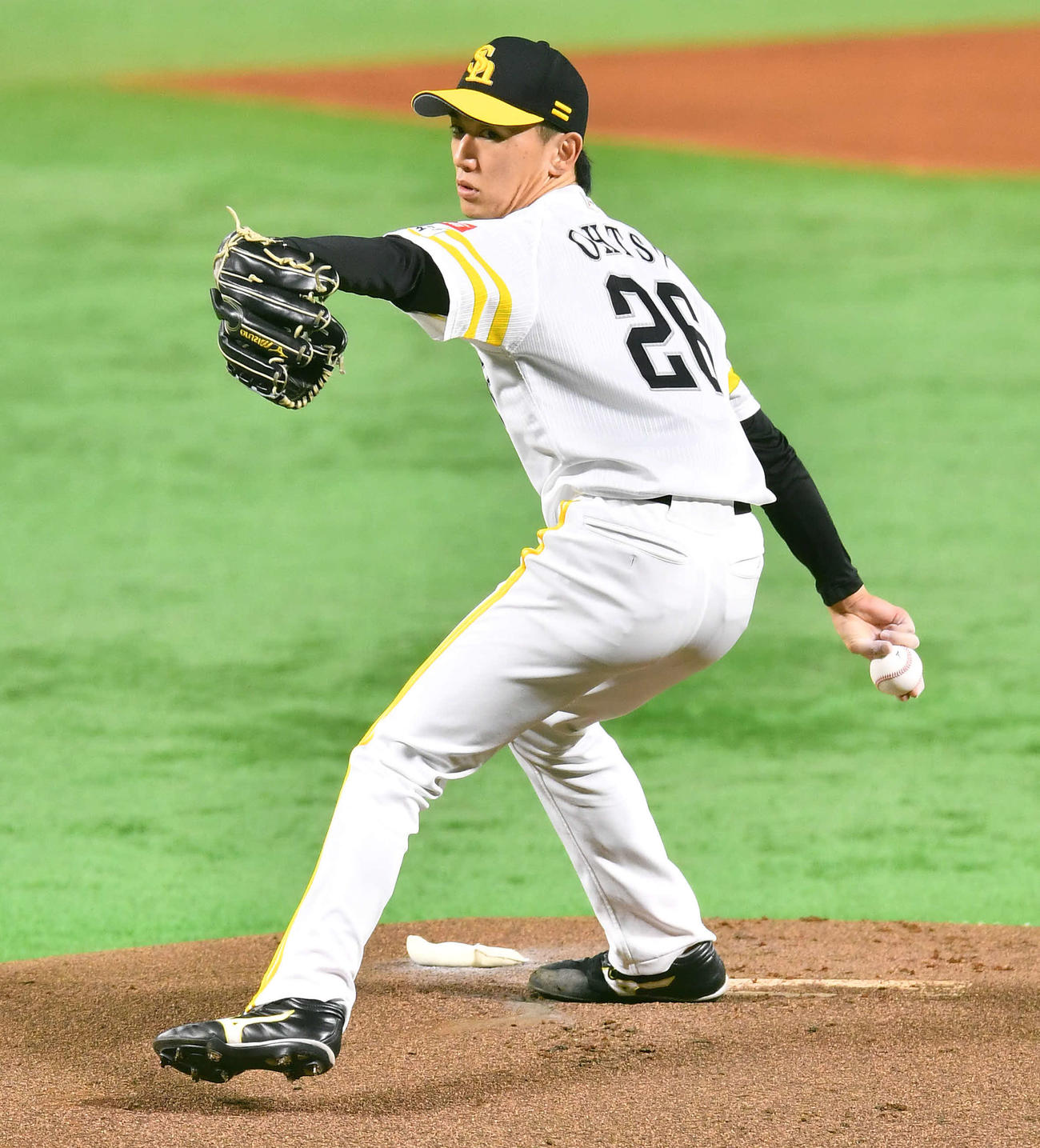 ライブBPに登板したソフトバンク大津（撮影・岩下翔太）