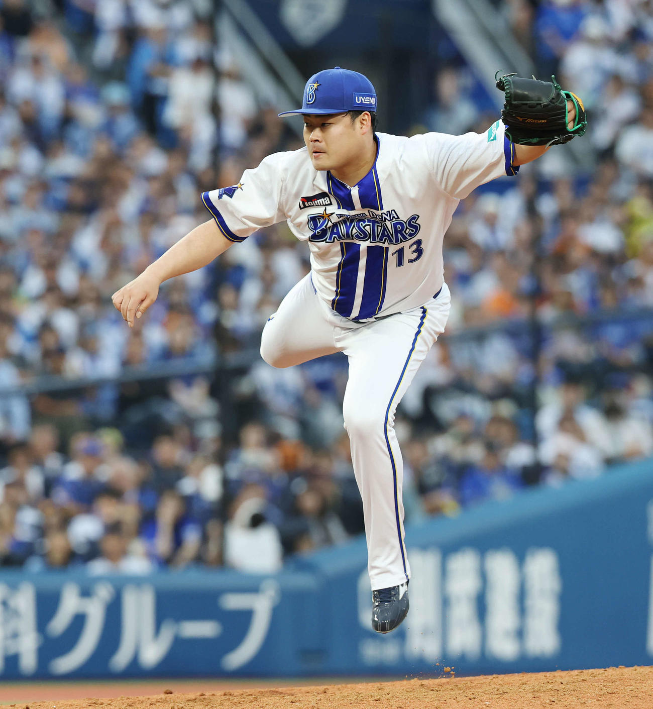 DeNA対巨人　DeNA4番手の伊勢（撮影・宮地輝）