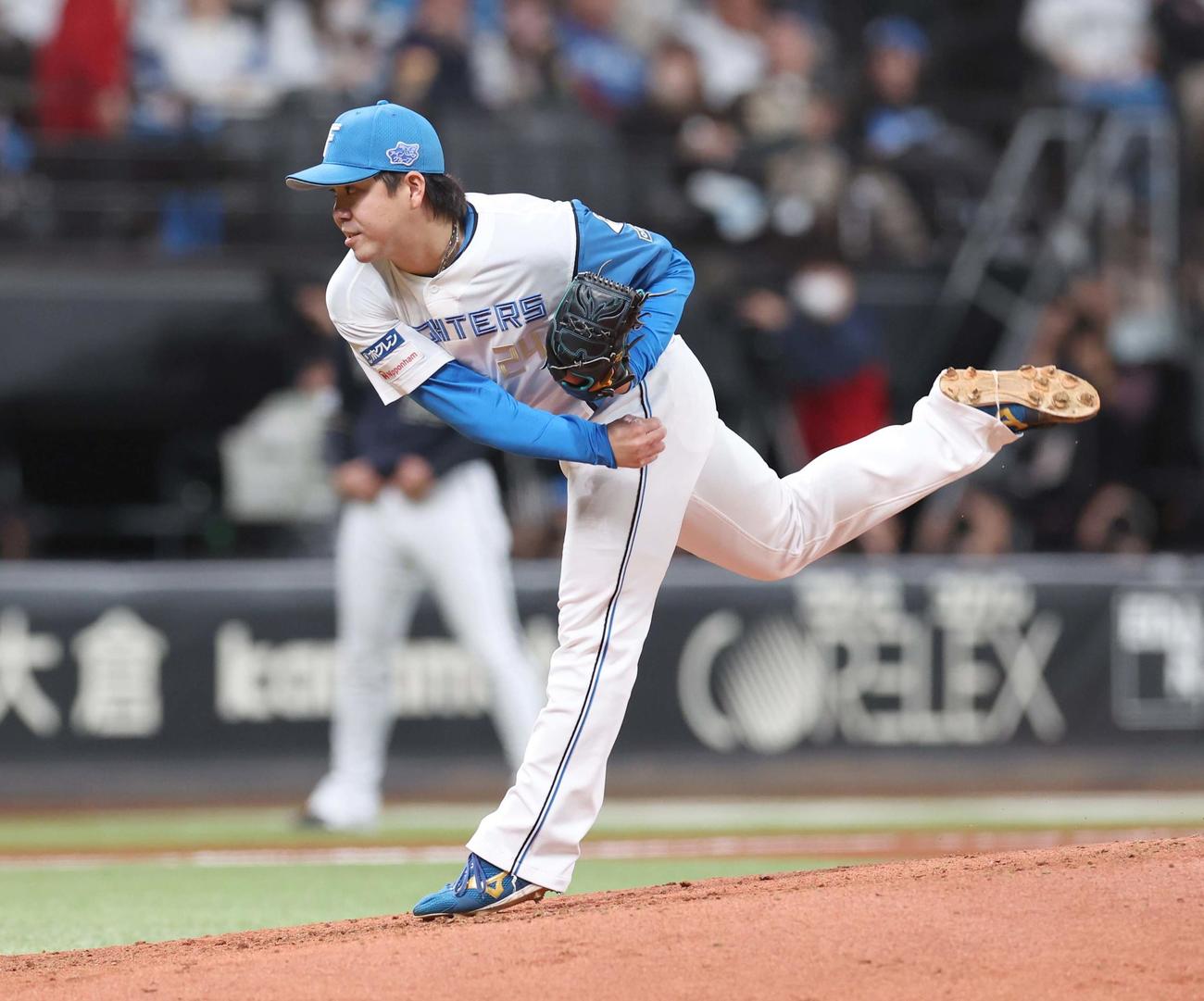 日本ハム対オリックス　5回に登板の金村（撮影・黒川智章）