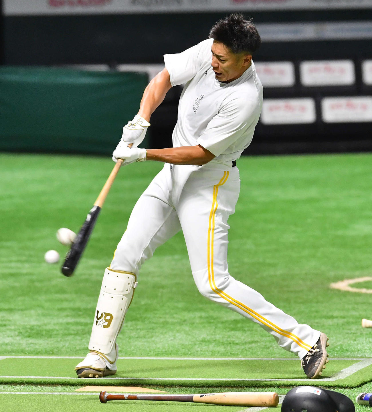 打撃練習を行うソフトバンク柳田（撮影・岩下翔太）