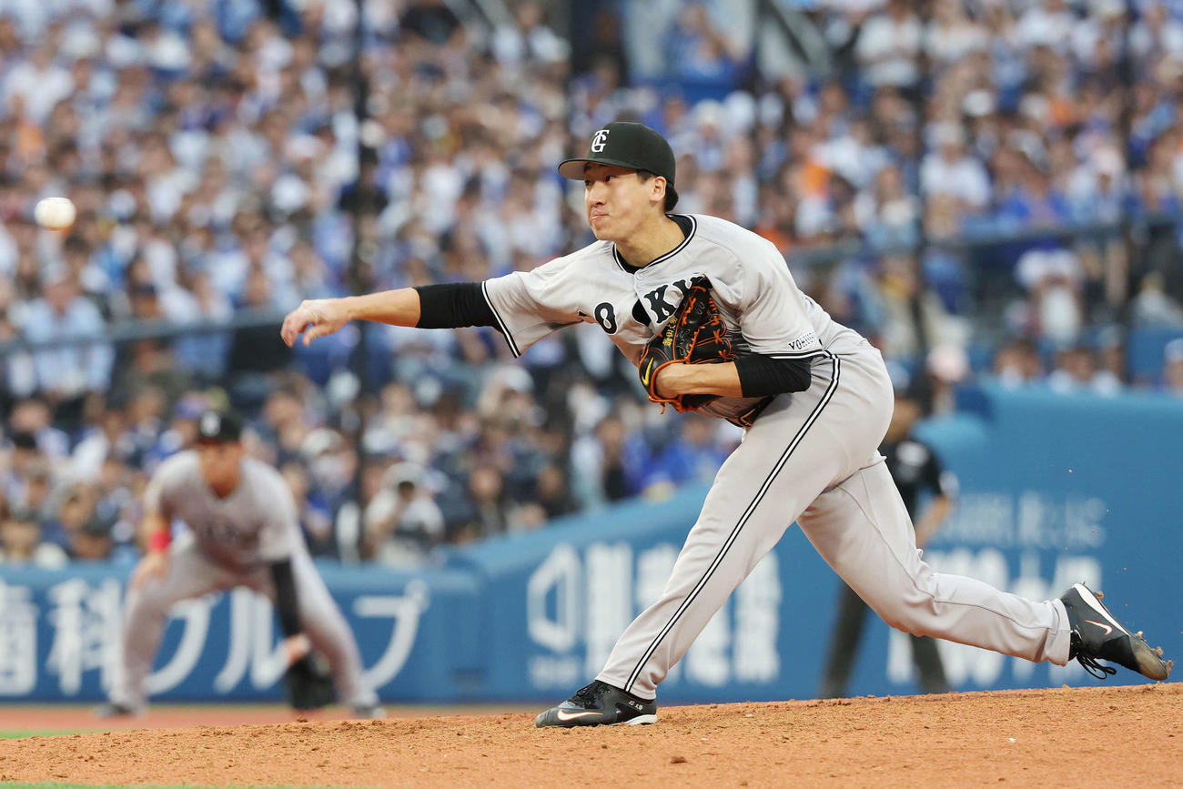 DeNA対巨人　巨人6番手の大勢（撮影・宮地輝）
