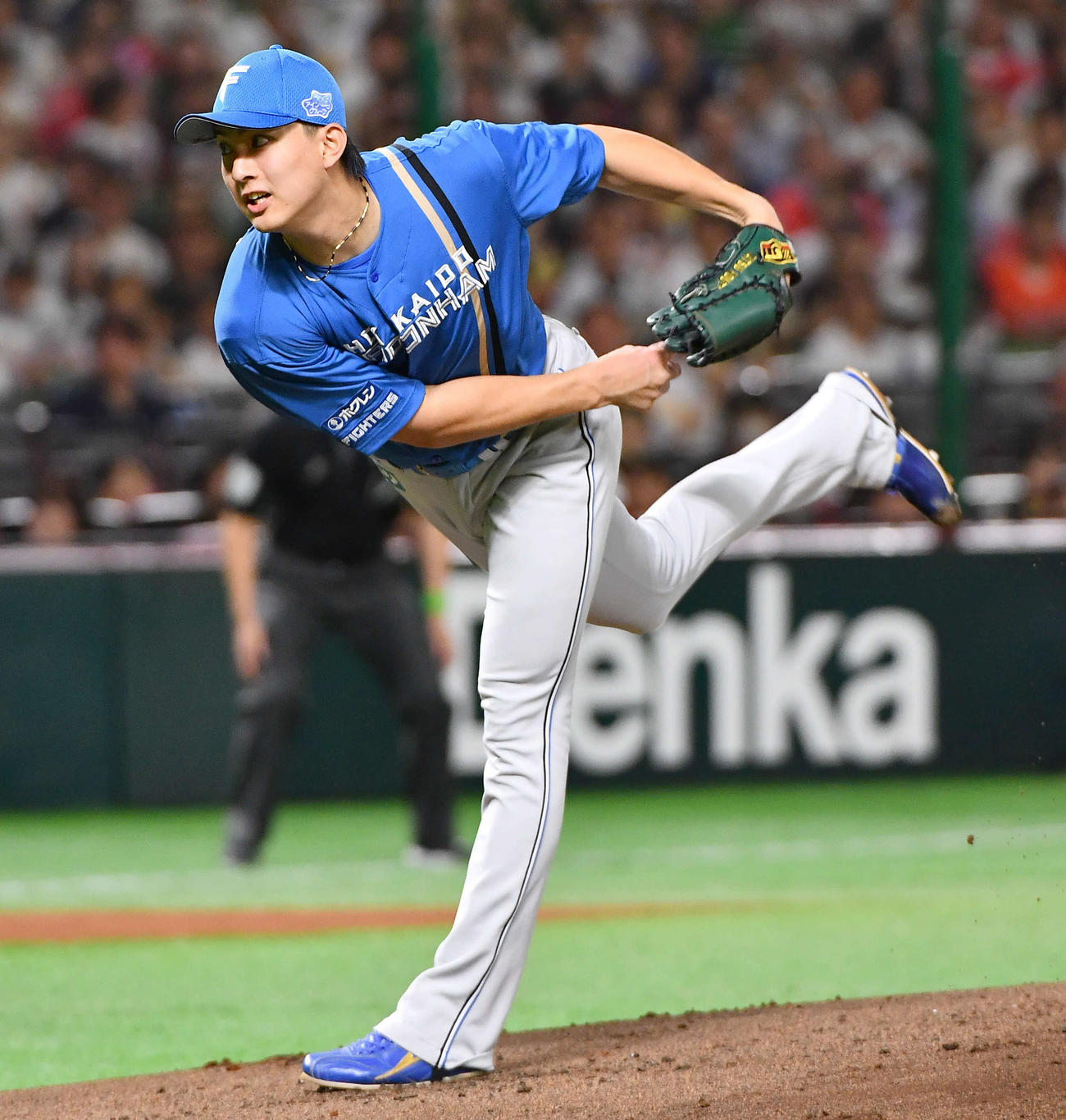 ソフトバンク対日本ハム　日本ハム先発の達（撮影・岩下翔太）