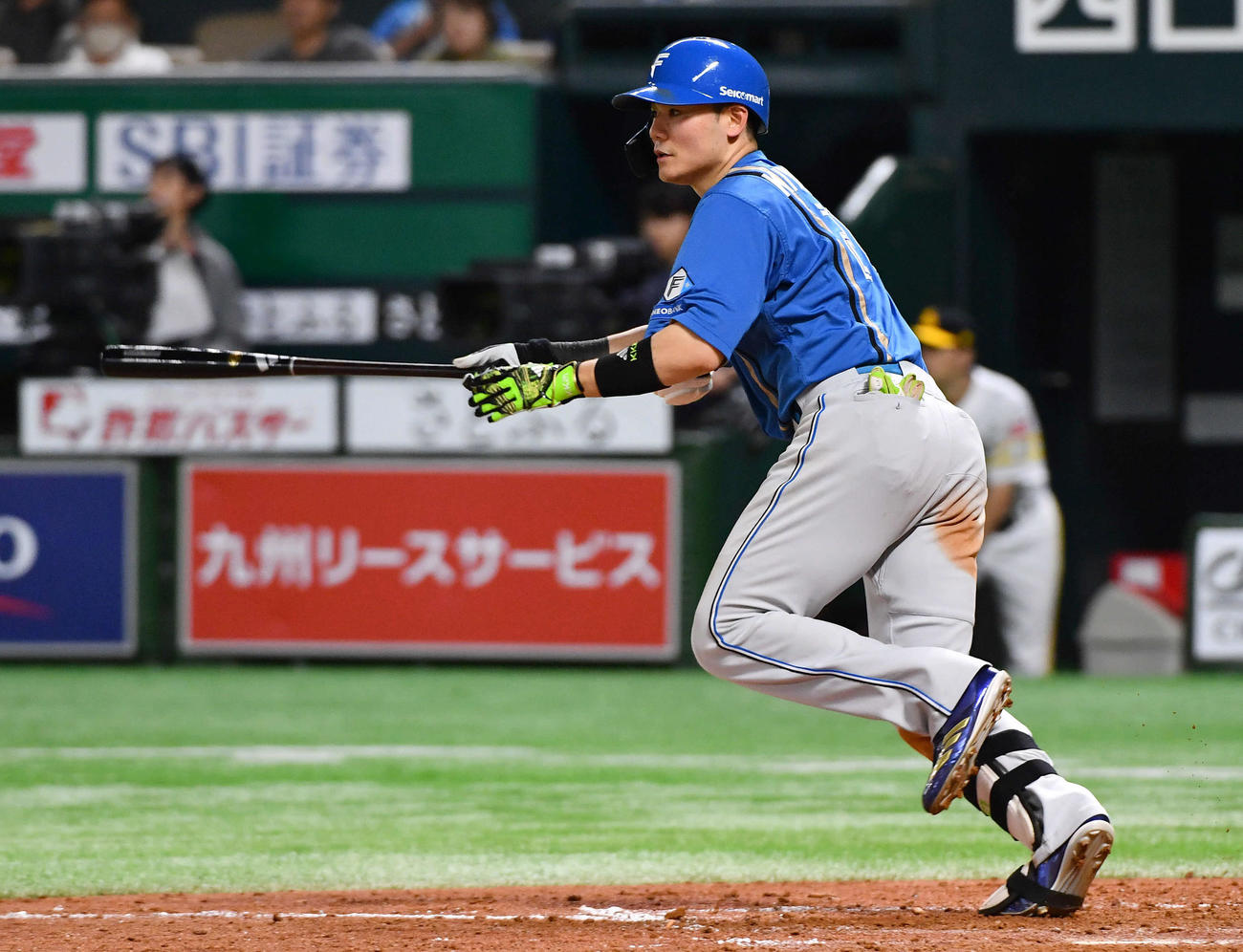 ソフトバンク対日本ハム　4回表日本ハム2死一、二塁、清宮幸は中前適時打を放つ（撮影・岩下翔太）