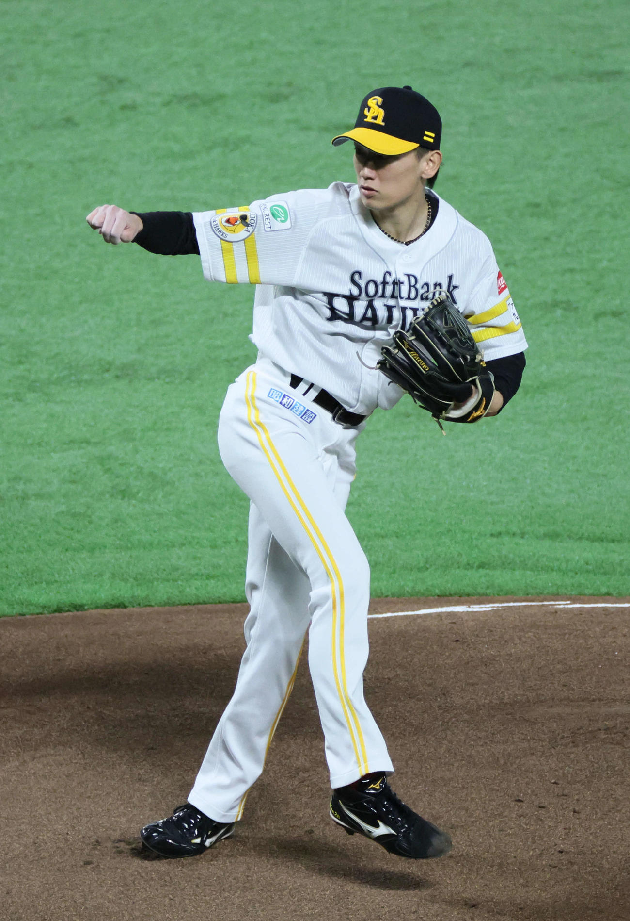 ソフトバンク対日本ハム　ソフトバンク先発の大津（撮影・加藤孝規）