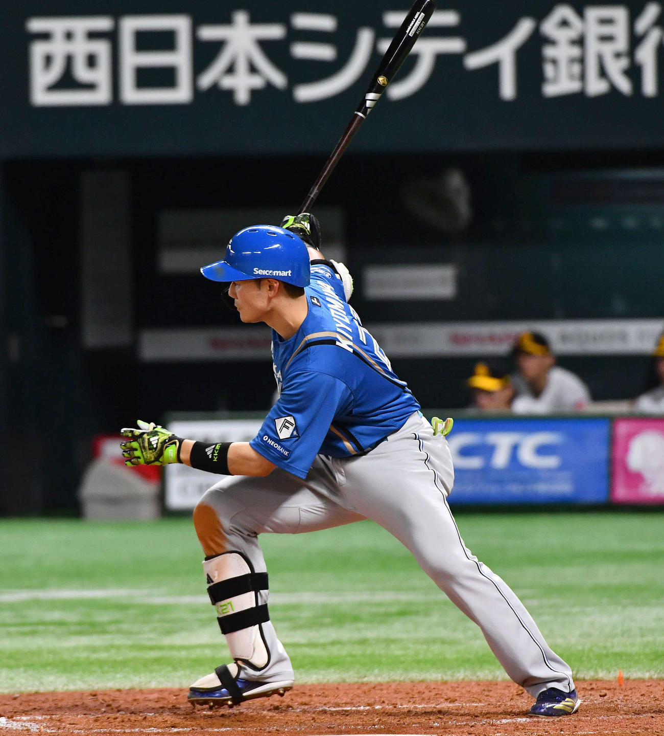 ソフトバンク対日本ハム　5回表日本ハム1死満塁、清宮幸は2点適時右二塁打を放つ（撮影・岩下翔太）