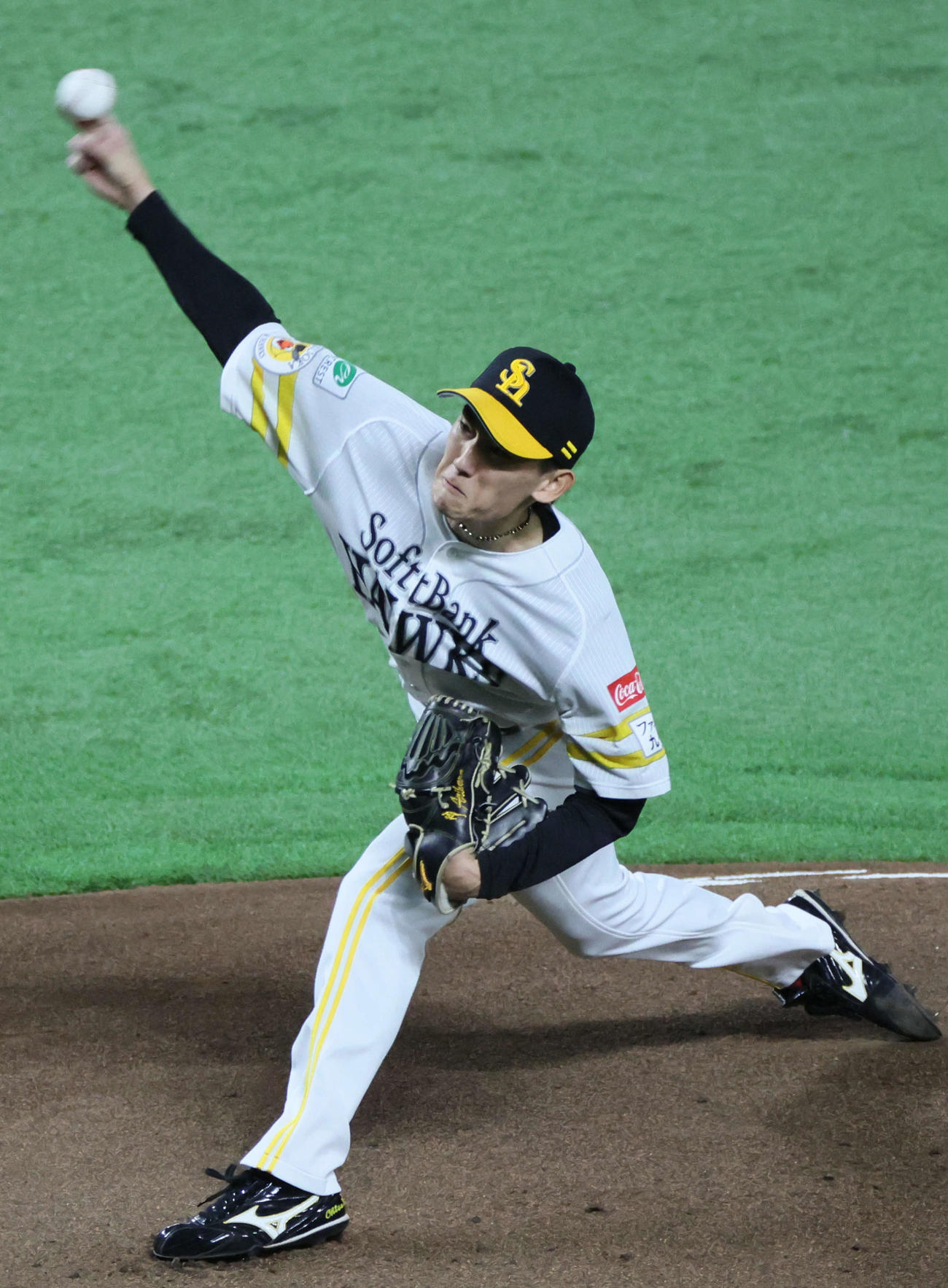 ソフトバンク対日本ハム　ソフトバンク先発の大津（撮影・加藤孝規）