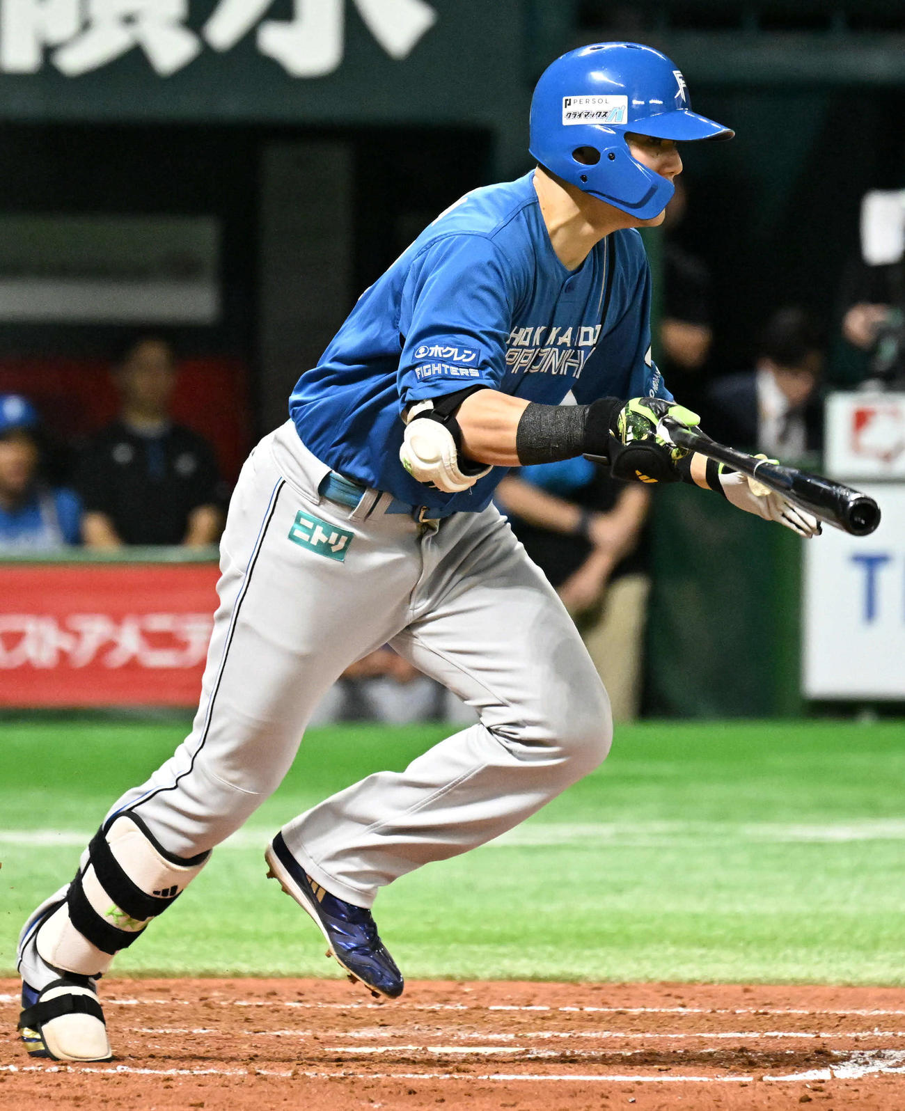 ソフトバンク対日本ハム　4回表日本ハム無死満塁、清宮は一ゴロを放ちその間に三塁走者が生還し先制する（撮影・林敢治）