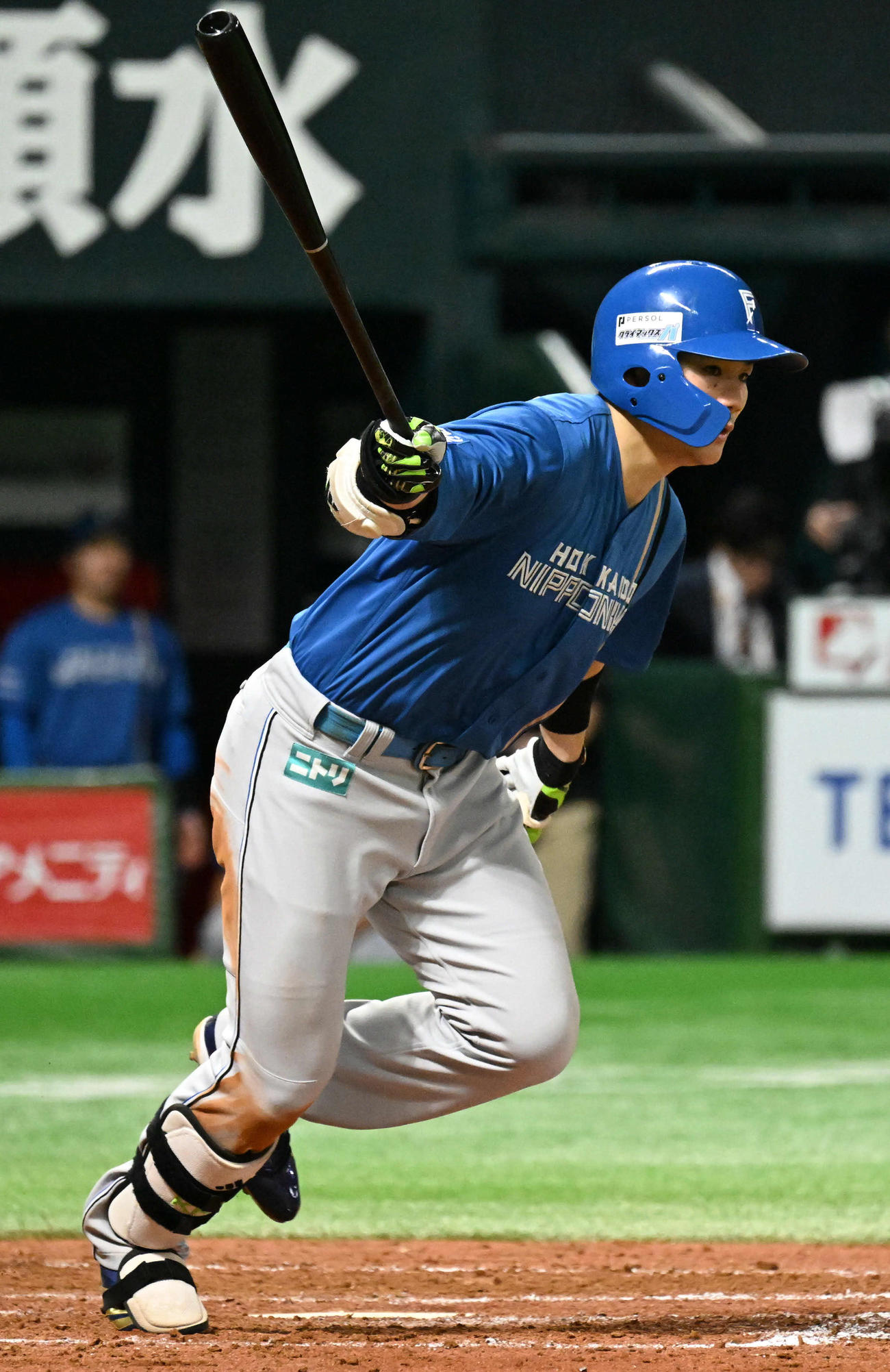 ソフトバンク対日本ハム　5回表日本ハム1死満塁、清宮は適時打二塁打を放つ（撮影・林敢治）