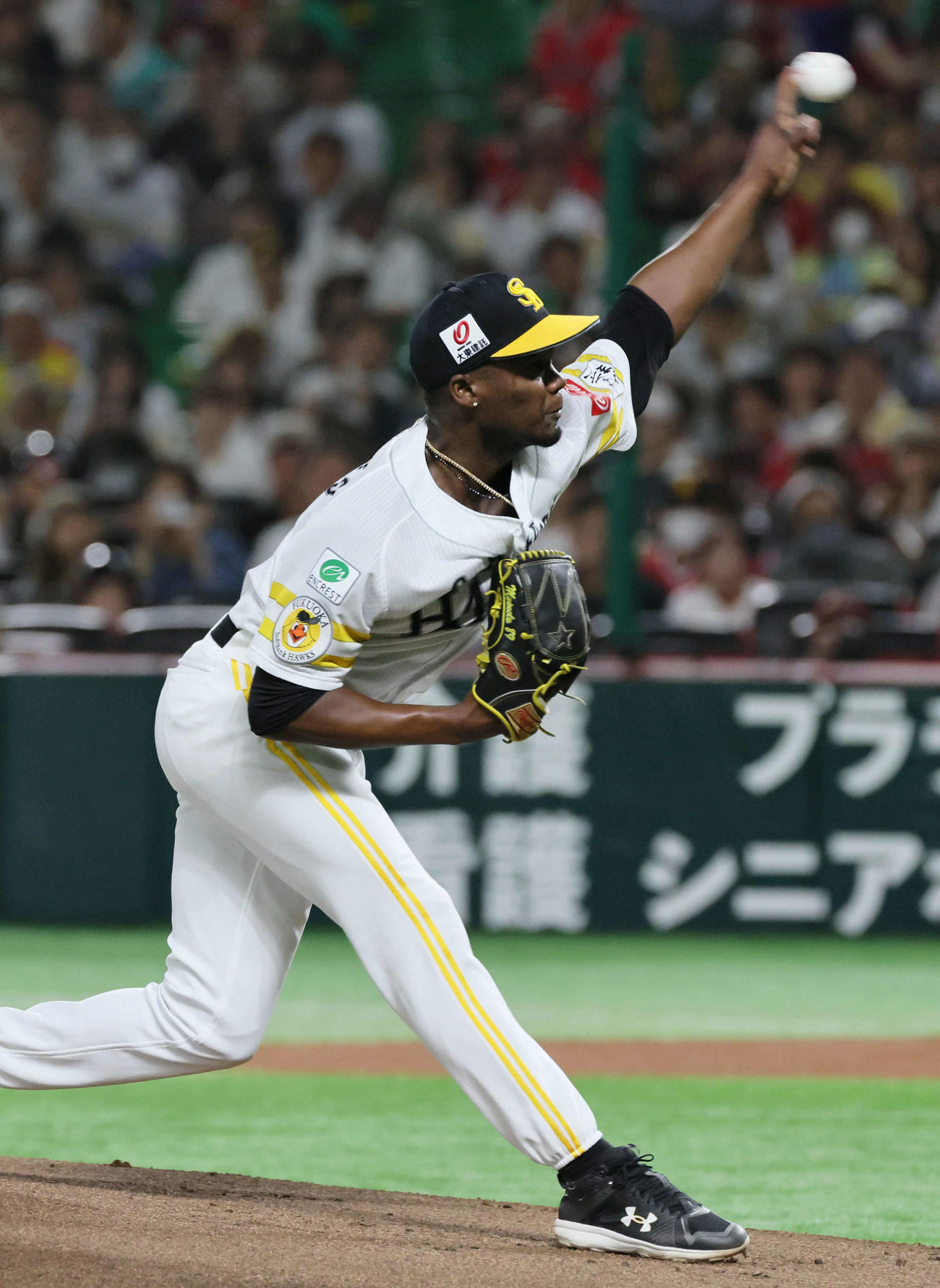 ソフトバンク対日本ハム　ソフトバンク先発のモイネロ（撮影・加藤孝規）