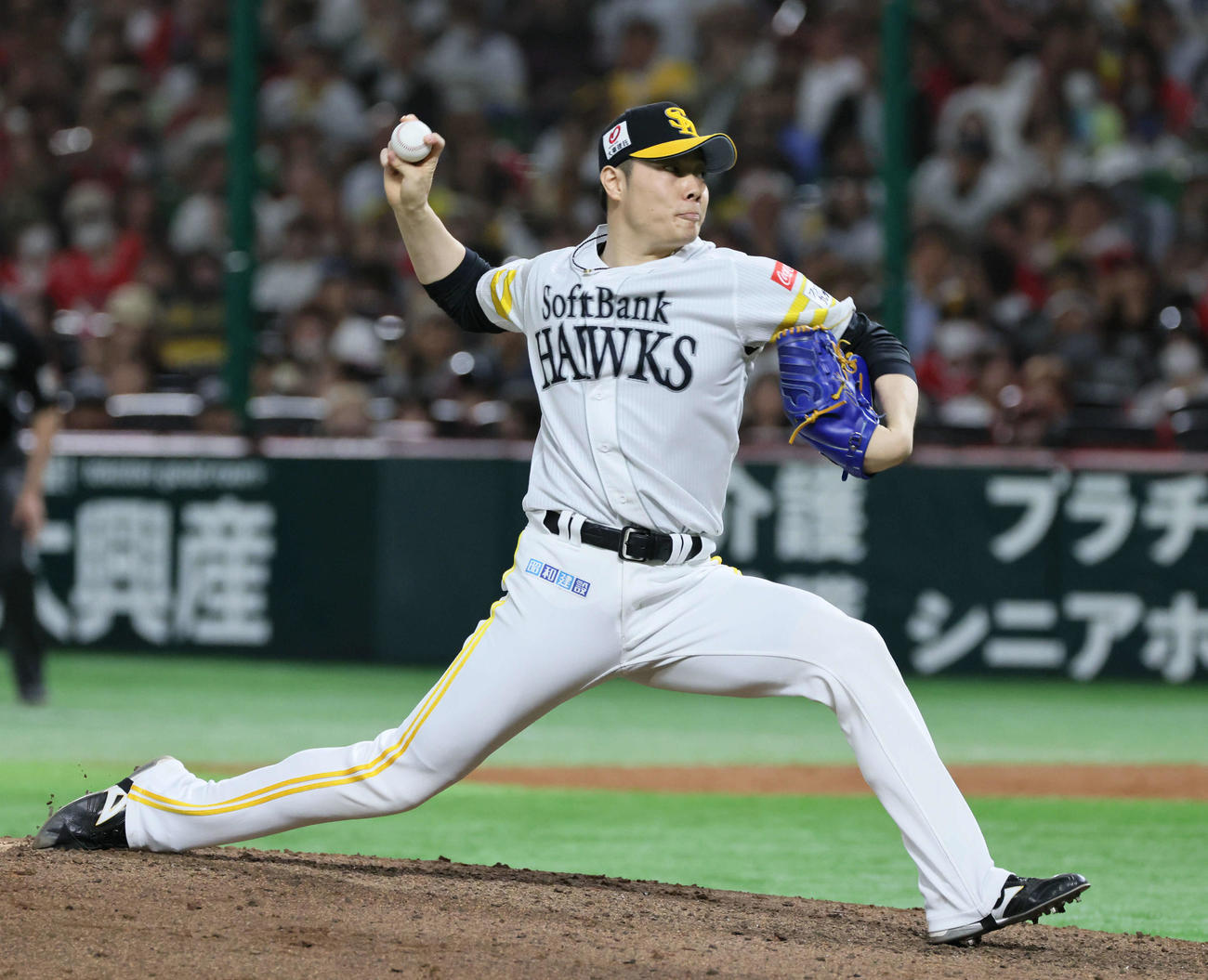 ソフトバンク対日本ハム　ソフトバンク2番手で好投した松本（撮影・加藤孝規）
