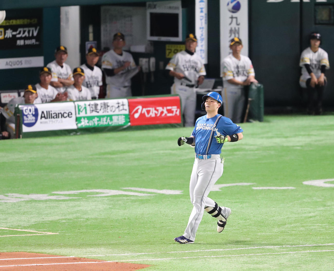 ソフトバンク対日本ハム　2回表日本ハム無死二塁、清宮幸は右飛に終わる（撮影・梅根麻紀）