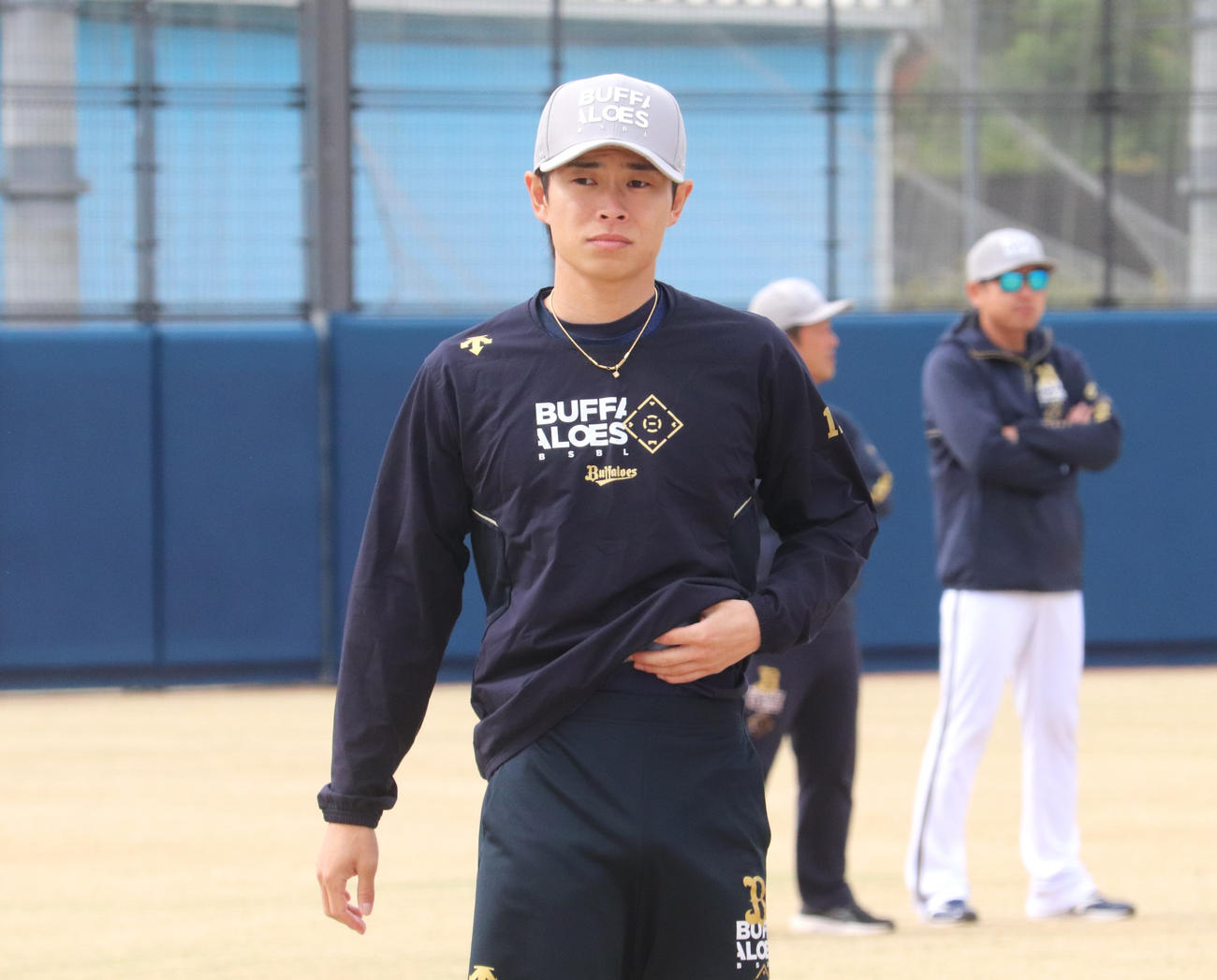 秋季練習初日に姿を見せた、オリックス山岡（撮影・中島麗）