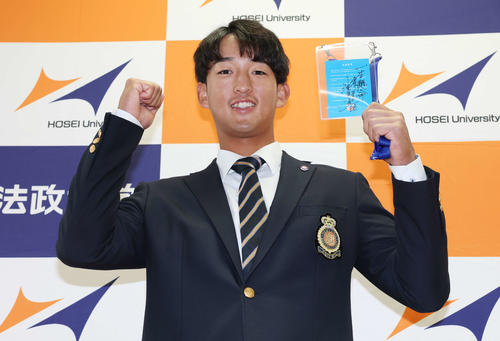 ヤクルト】ドラ1松下歩叶に指名あいさつ「勝ちたい気持ちが強い」青木