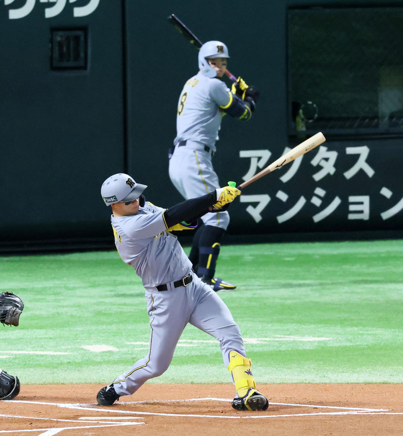 ソフトバンク対阪神　1回表阪神2死、森下は左線に二塁打を放つ（撮影・加藤哉）
