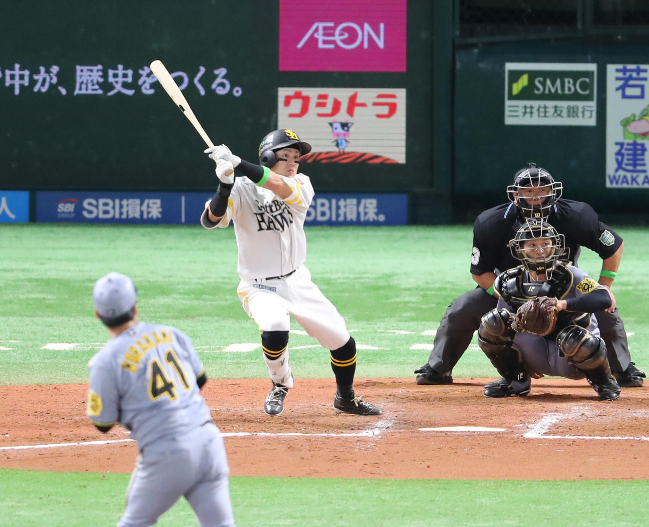 ソフトバンク対阪神　7回裏ソフトバンク1死、牧原大は左前安打を放つ（撮影・梅根麻紀）