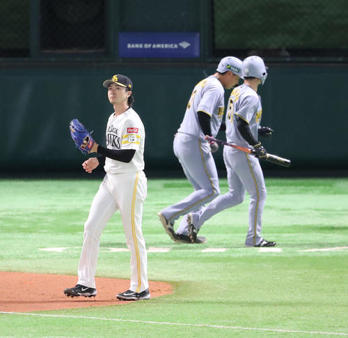 阪神】虎の主砲が2戦連続適時打！佐藤輝明が初回先制打 日本S自己