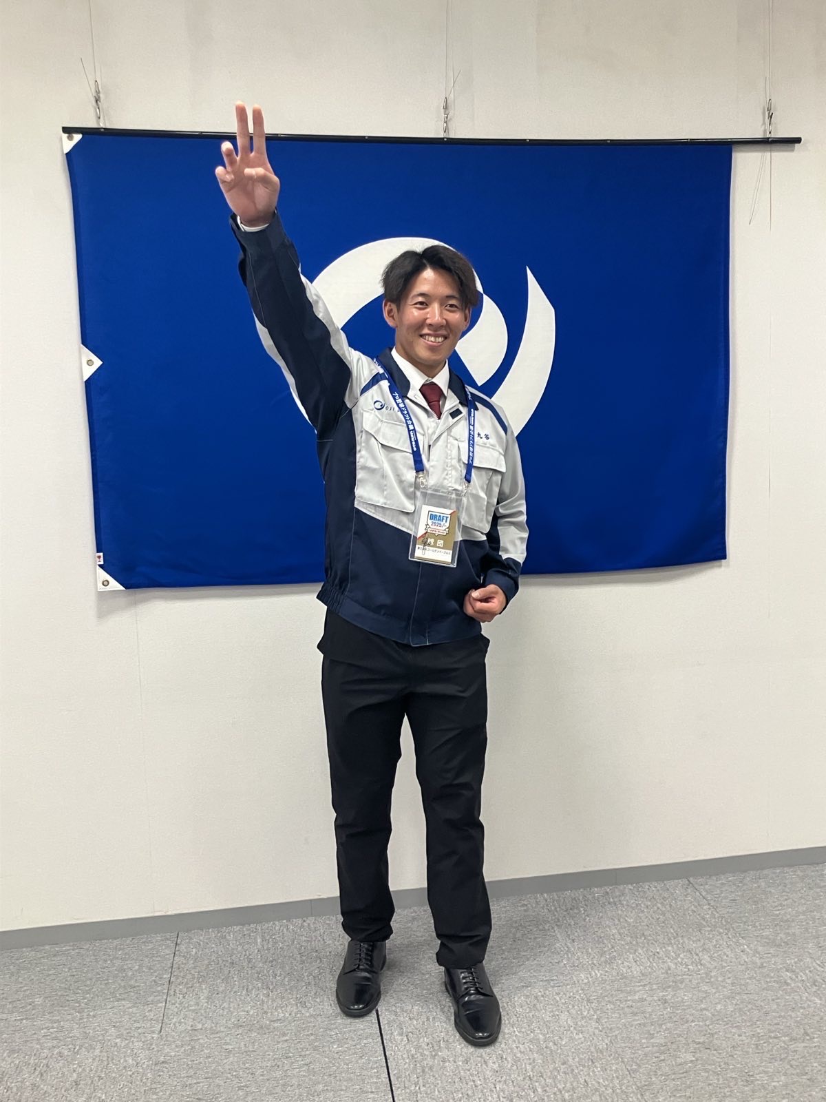 指名あいさつを受けた楽天ドラフト6位の王子・九谷（楽天野球団提供）