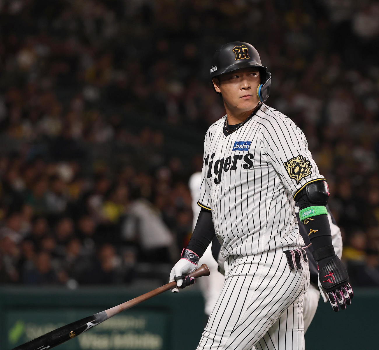 日本シリーズ第3戦　阪神対ソフトバンク　6回裏阪神無死一、二塁、大山は中飛に倒れる（撮影・上田博志）
