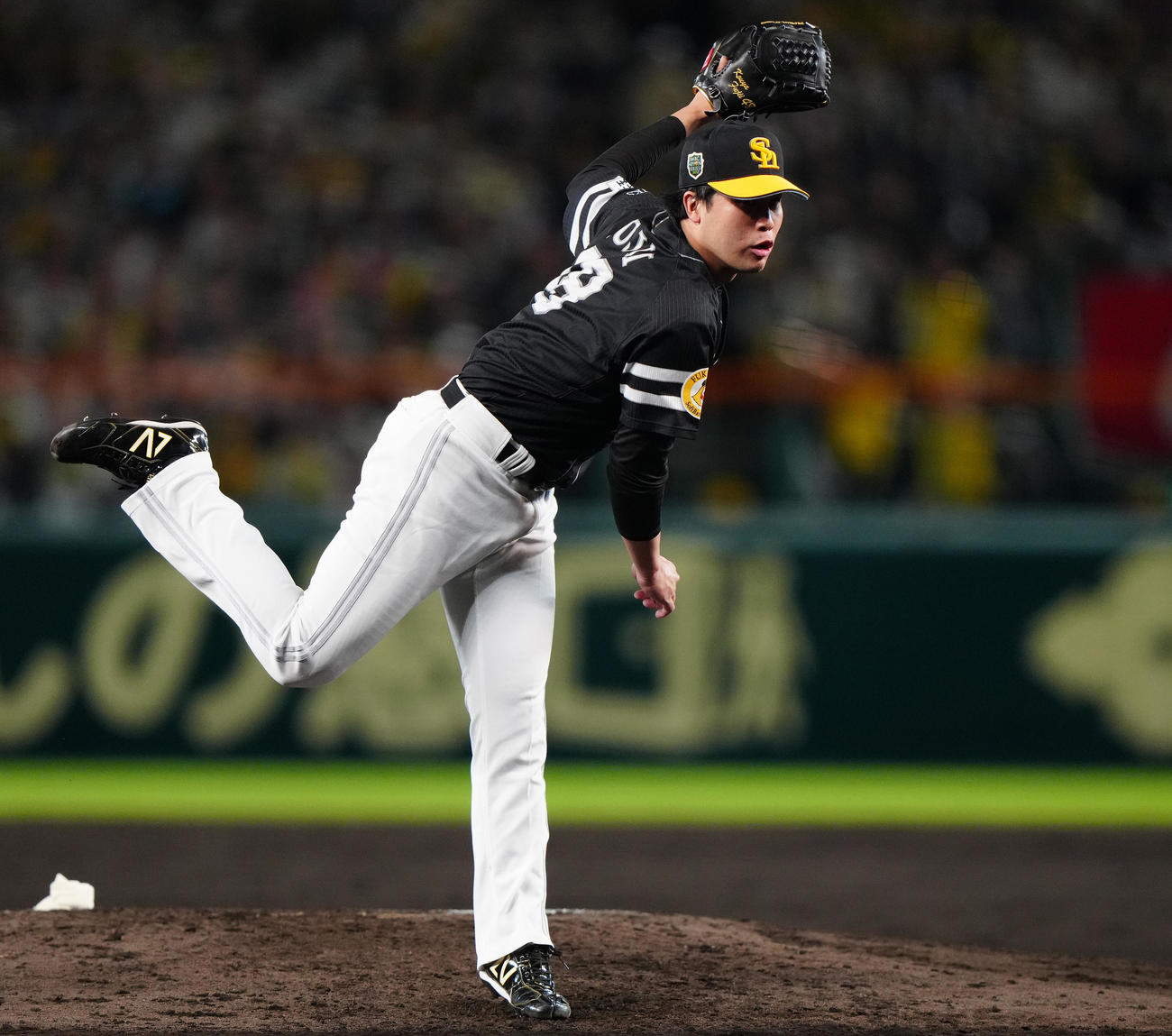 阪神対ソフトバンク　7回裏から2番手で登板したソフトバンク藤井（撮影・鈴木みどり）