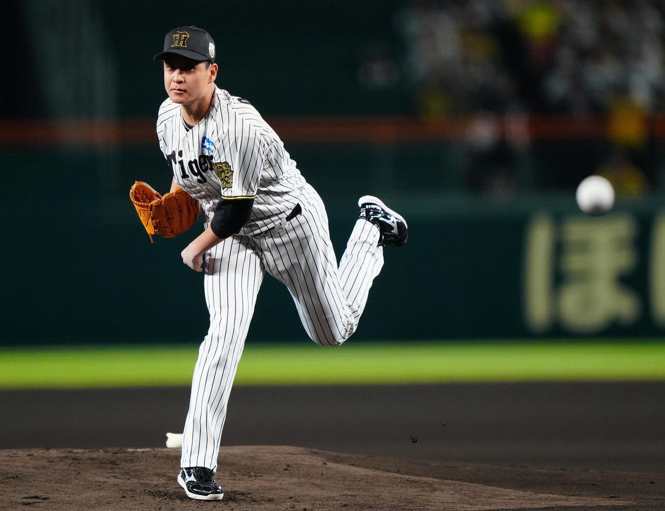 阪神対ソフトバンク　先発し力投する阪神大竹（撮影・鈴木みどり）