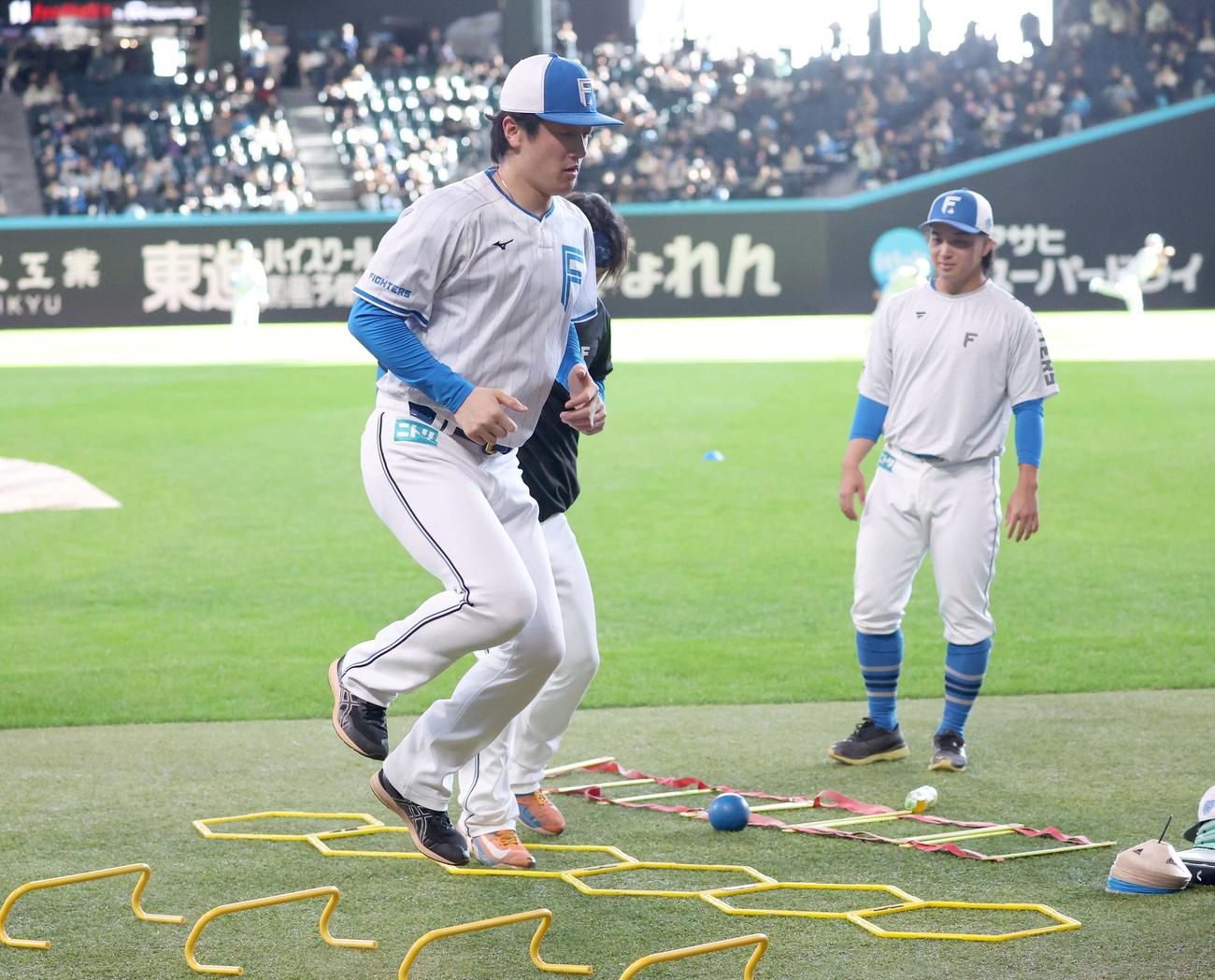 フィジカルトレーニングする北山（撮影・黒川智章）