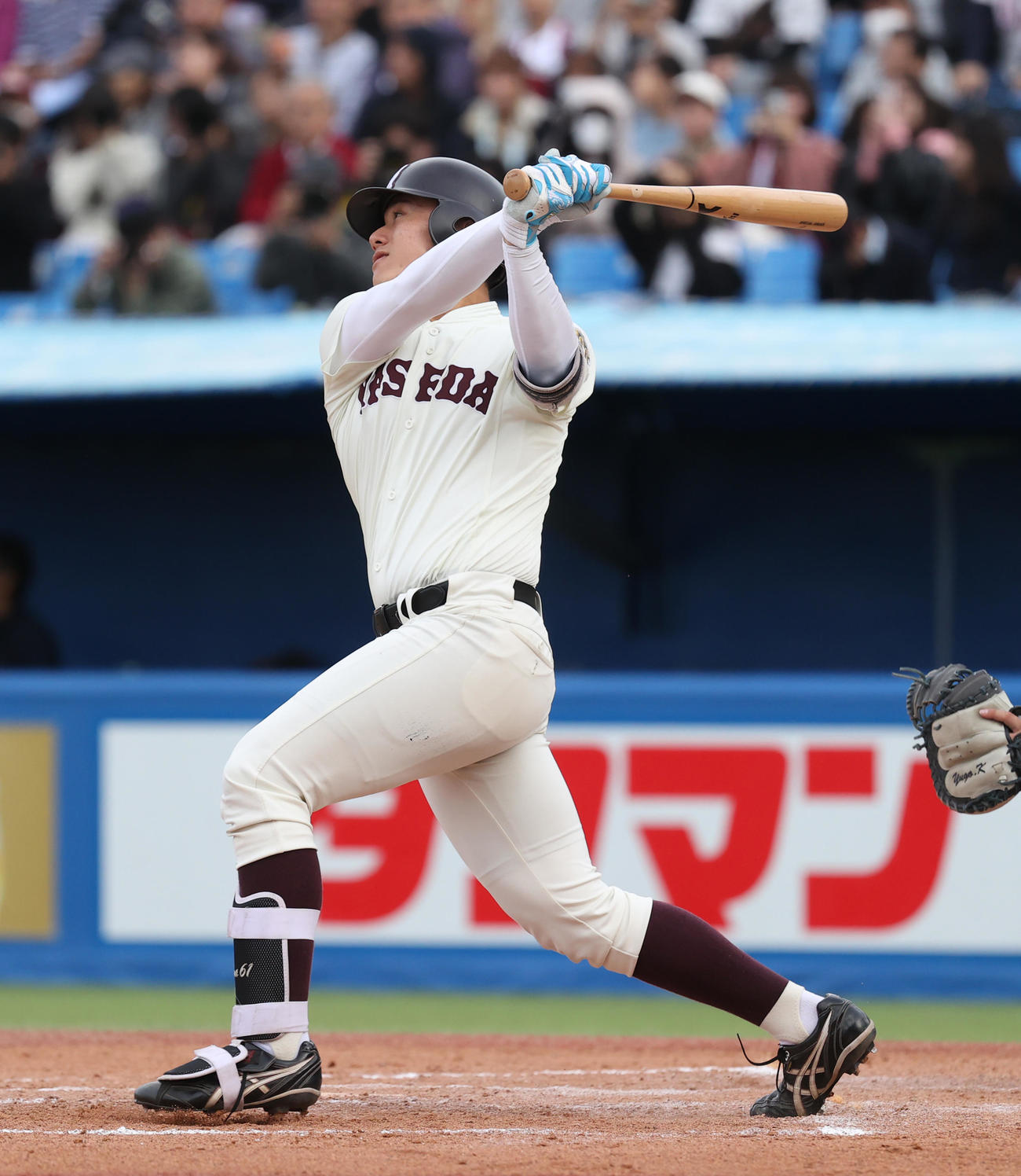 慶大対早大　8回裏早大2死、代打・清宮は右前安打を放つ（撮影・柴田隆二）