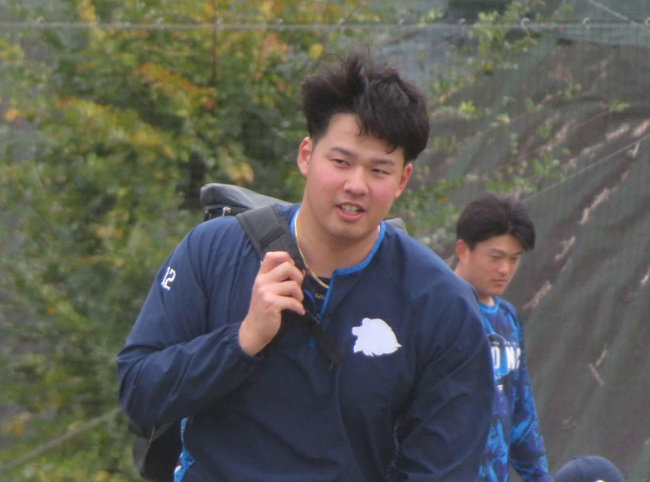 秋季キャンプに参加する西武渡辺（撮影・金子真仁）