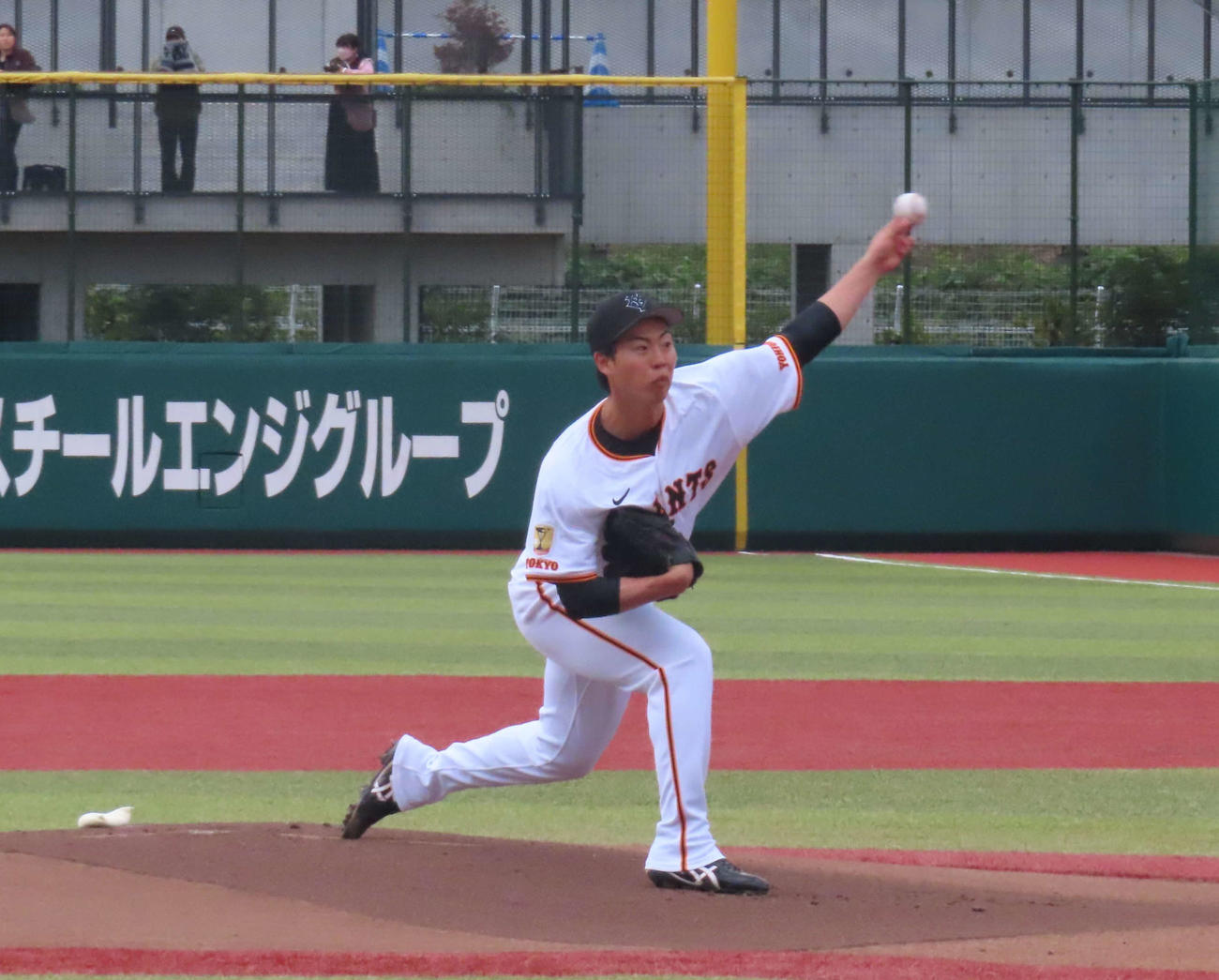 巨人秋季キャンプ　紅白戦に先発する白組・森田（撮影・北村健龍）