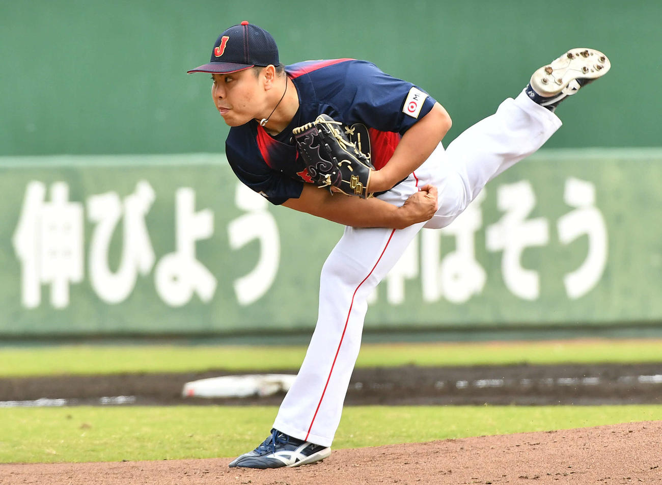 日本対広島　日本先発の平良（撮影・岩下翔太）