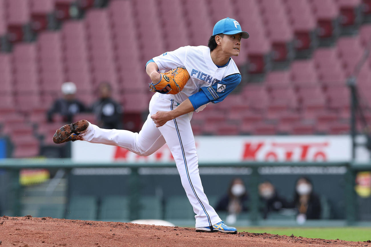 トライアウトで力投する日本ハム福田（撮影・前田充）
