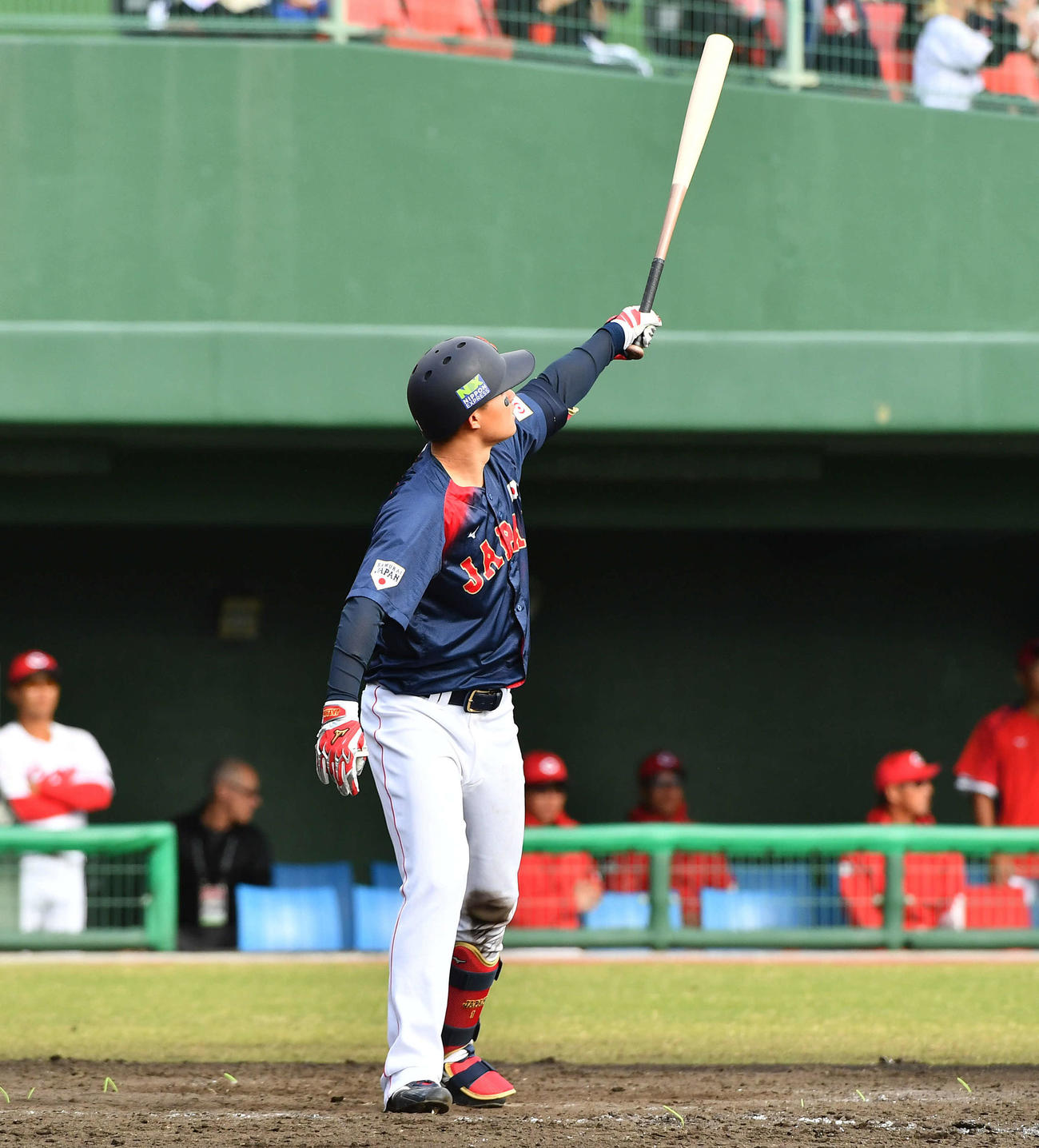 日本対広島　5回表日本2死二塁、森下は左越え2点本塁打を放つ（撮影・岩下翔太）