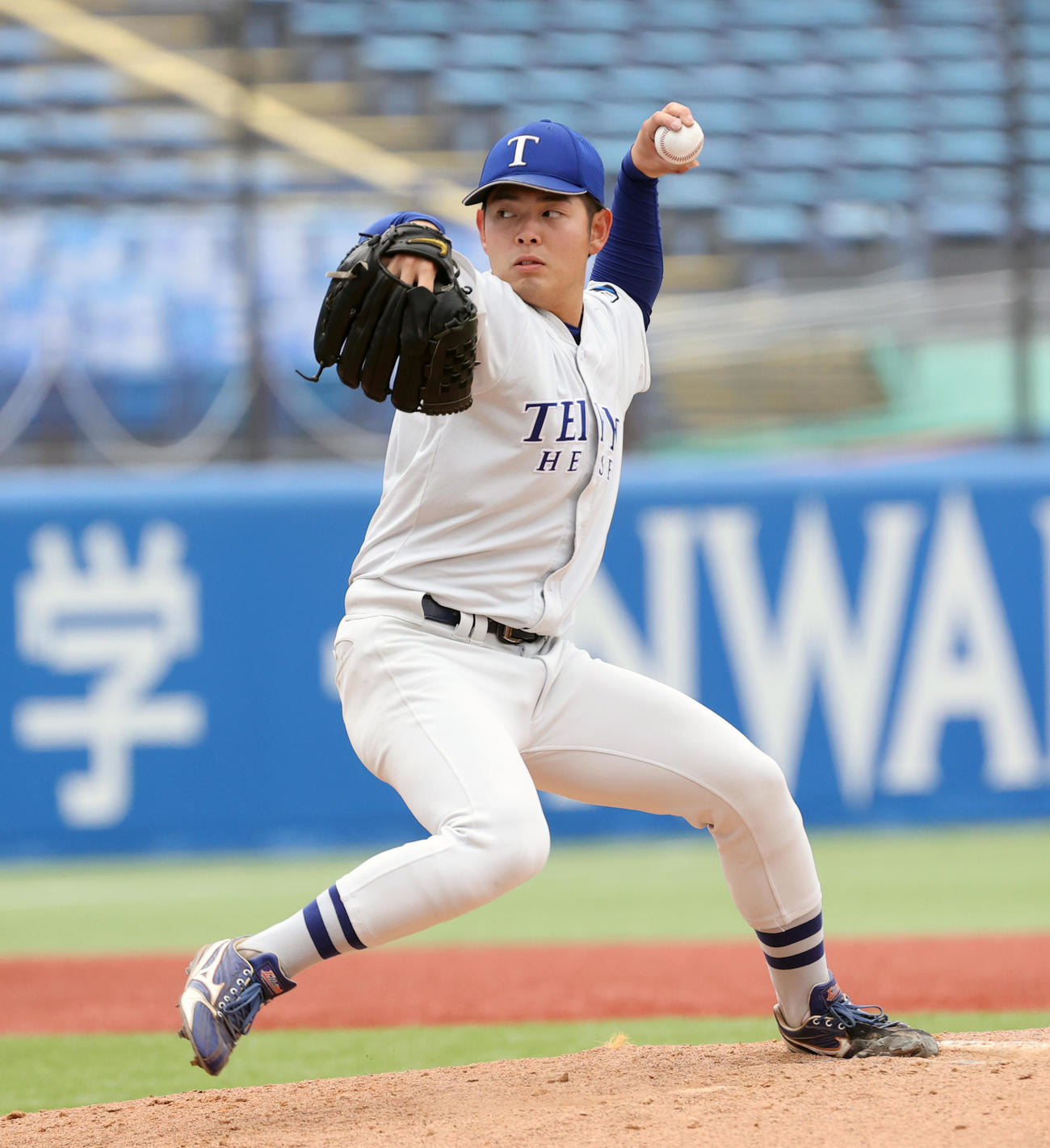 帝京平成大対国士舘大　先発した帝京平成大・亀田（撮影・柴田隆二）