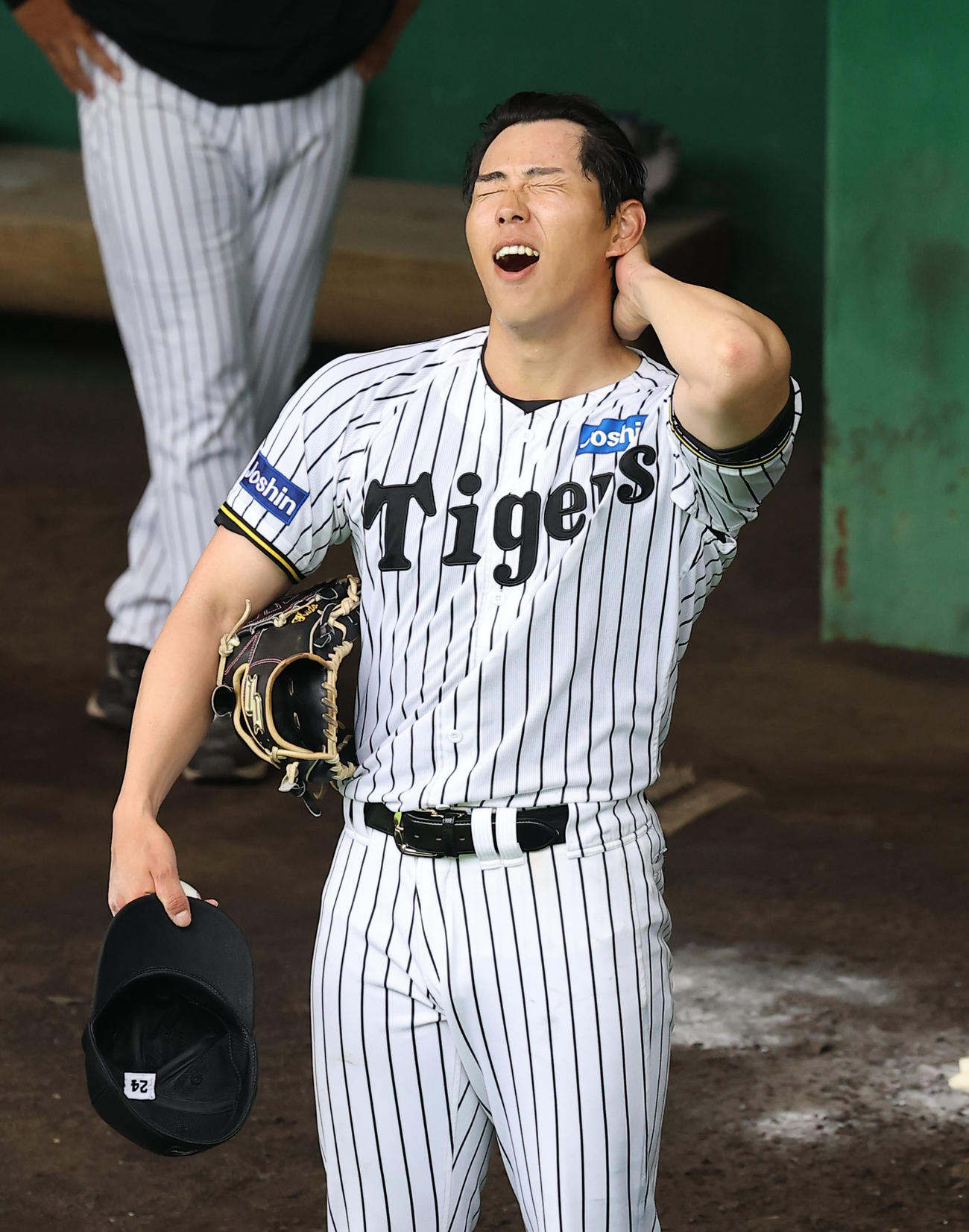 ブルペンで300球を投げた工藤は充実した表情を見せる（撮影・上田博志）