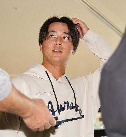 阪神】井坪陽生が100万円増の年俸700万円「守備走塁を安定して