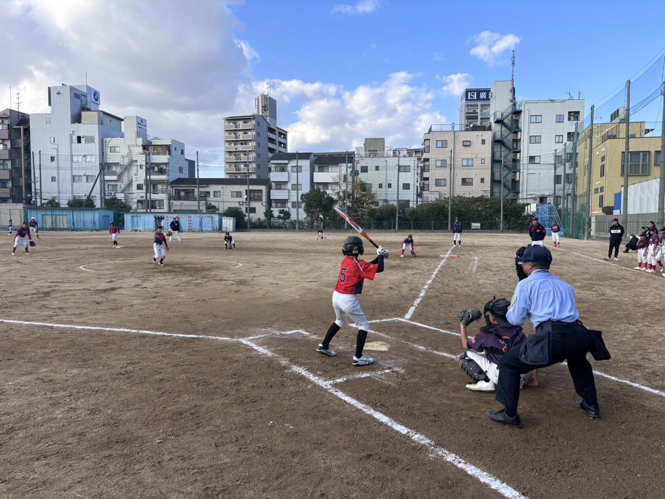 「第1回今岡真訪杯　なにわキッズソフトボール大会」の様子