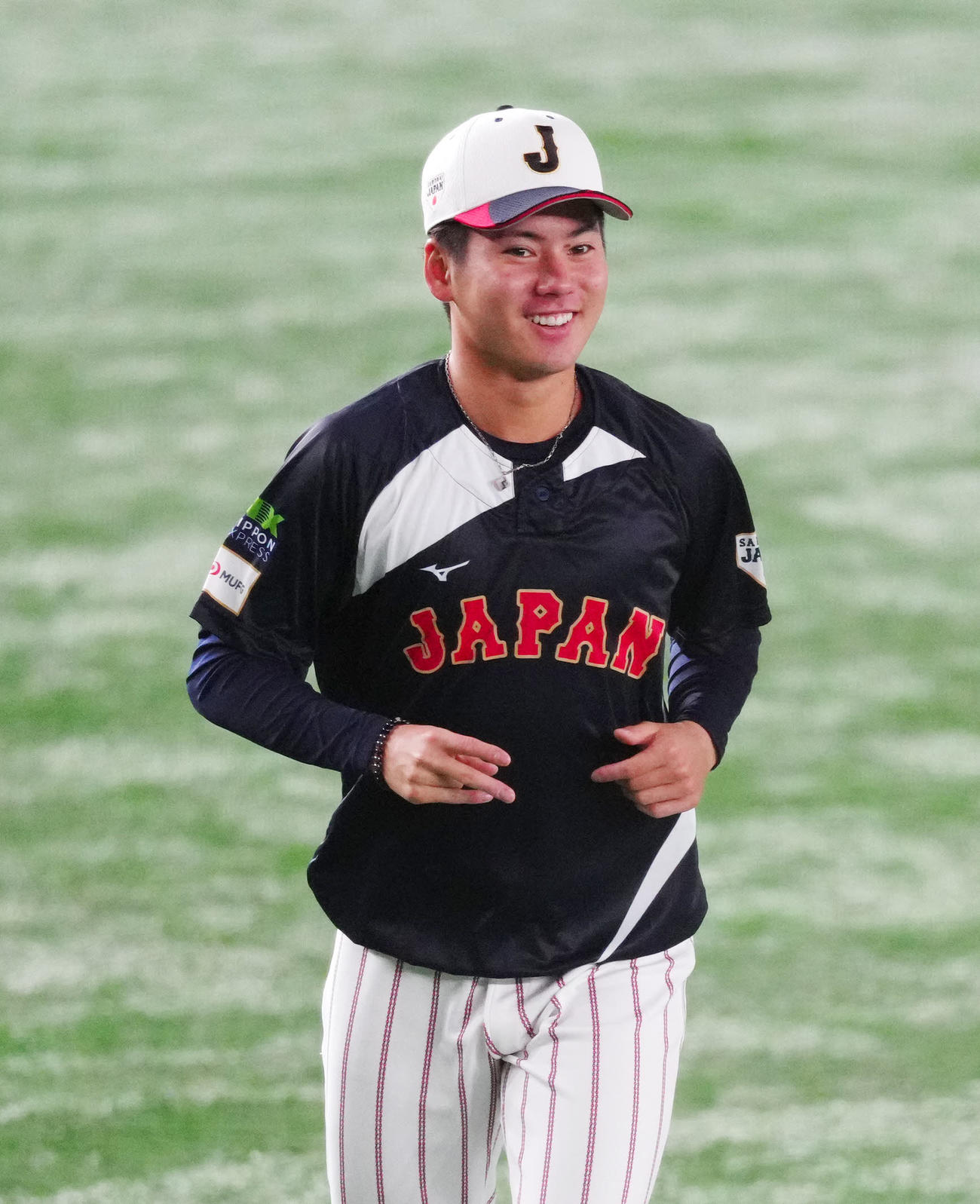 日本対韓国　試合前練習に臨む金丸（撮影・江口和貴）