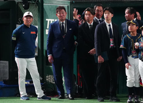 侍ジャパン】日韓スター連日訪れる 日本は鳥谷敬氏、福留孝介氏ら 韓国