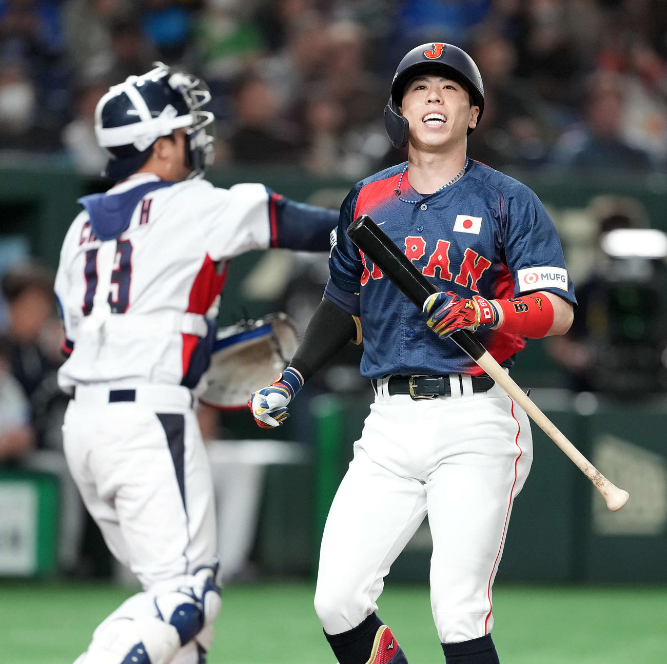 韓国対日本　3回表日本無死、空振り三振に倒れる五十幡（撮影・たえ見朱実）