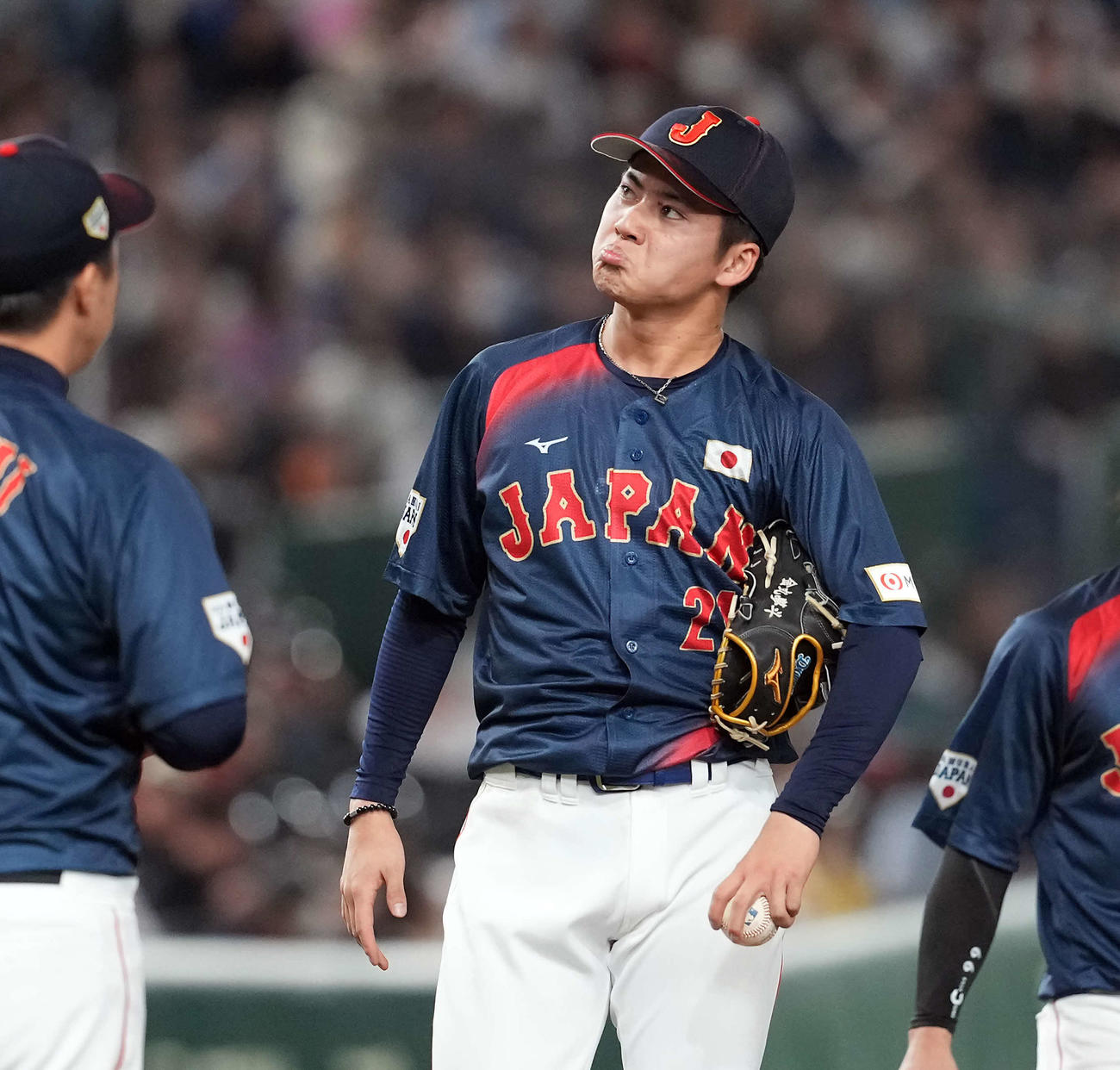 韓国対日本　3回裏、韓国に先制を許す日本の先発金丸（撮影・たえ見朱実）