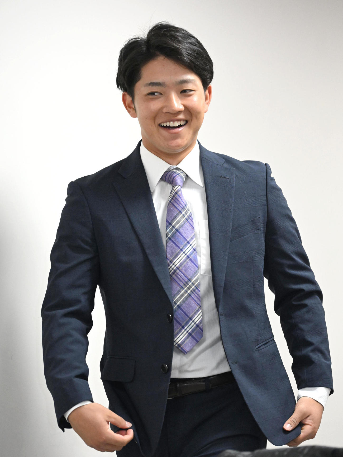 契約更改を終え会見する阪神中川（撮影・石井愛子）
