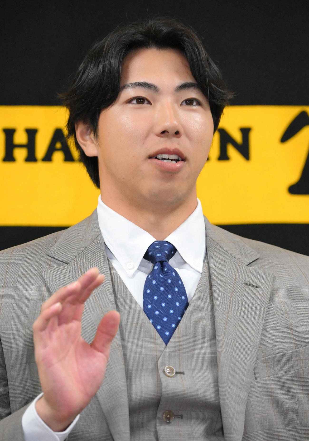 契約更改を終え会見する阪神工藤（撮影・石井愛子）